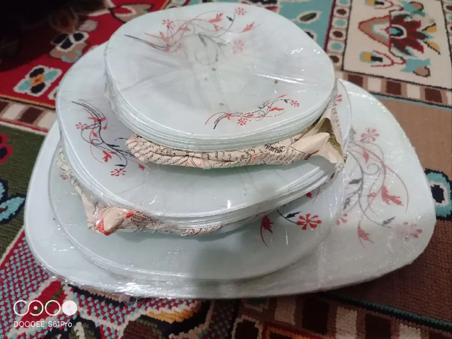 سرویس اکروپال شیشه ای و پارچ و با پنج عدد لیوان|ظروف سرو و پذیرایی|تهران, پاسداران|دیوار