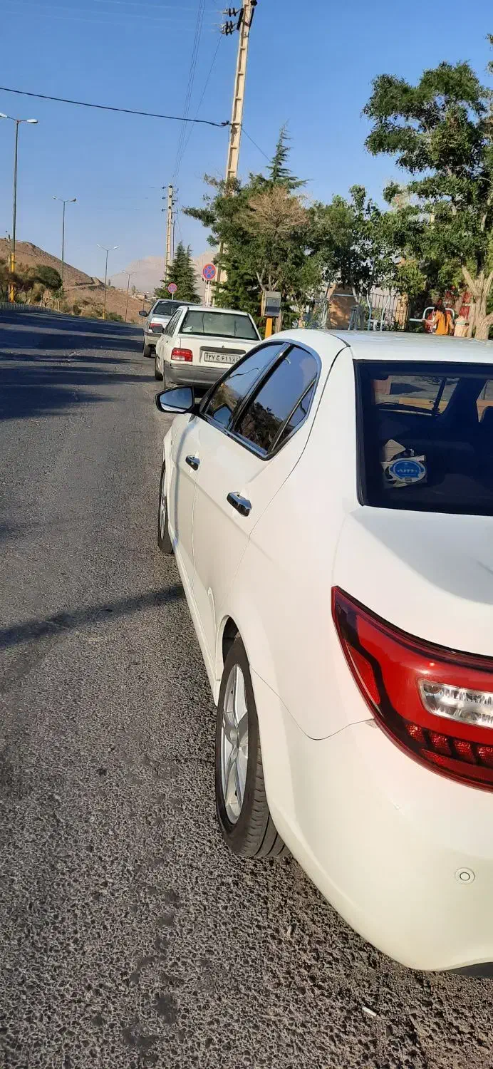 دنا پلاس اتومات|خودرو سواری و وانت|سمنان, |دیوار