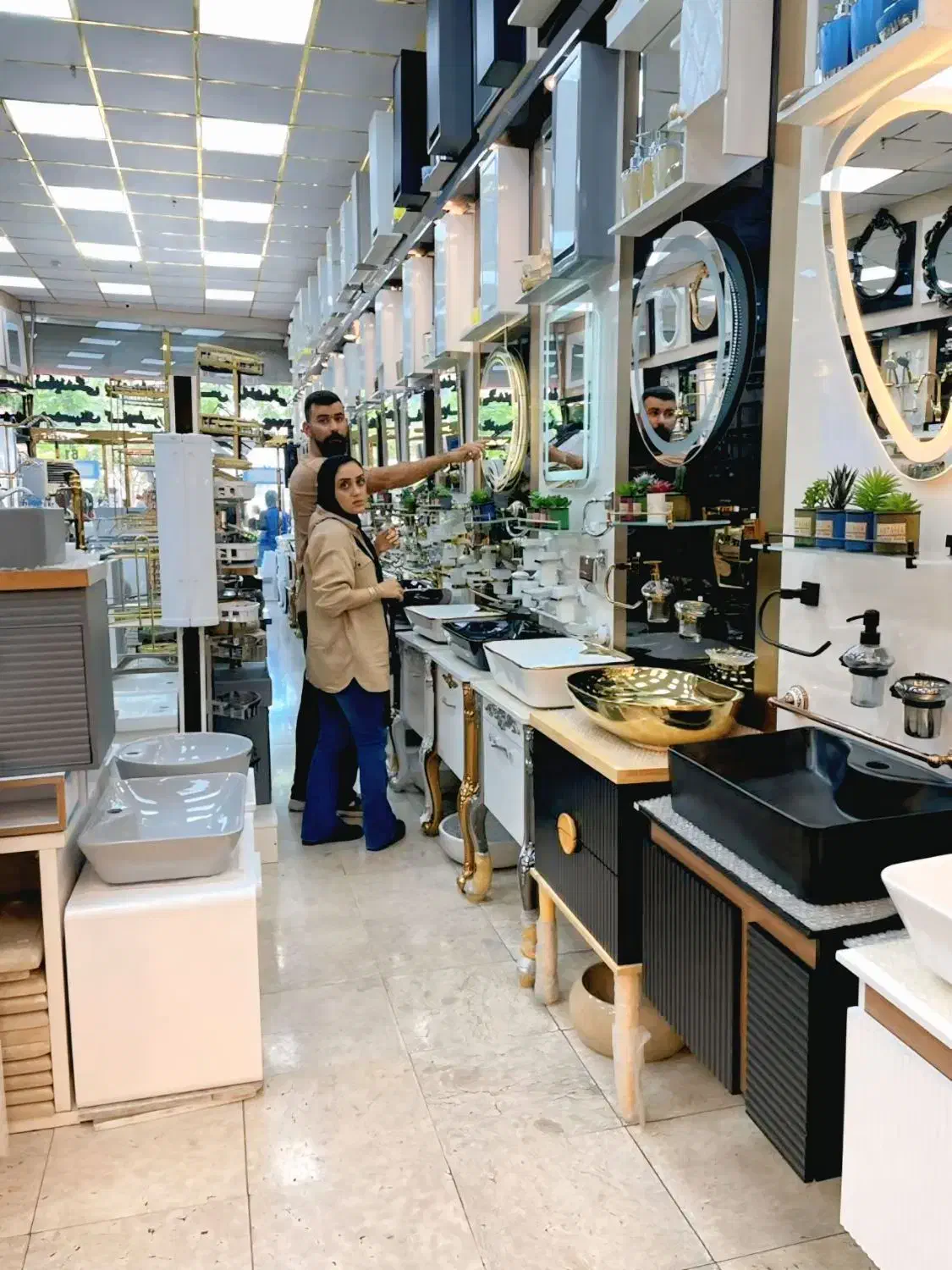 کابینت PVC Walnut نصب آسان در سرویس بهداشتی|لوازم سرویس بهداشتی|تهران, یافت آباد جنوبی|دیوار