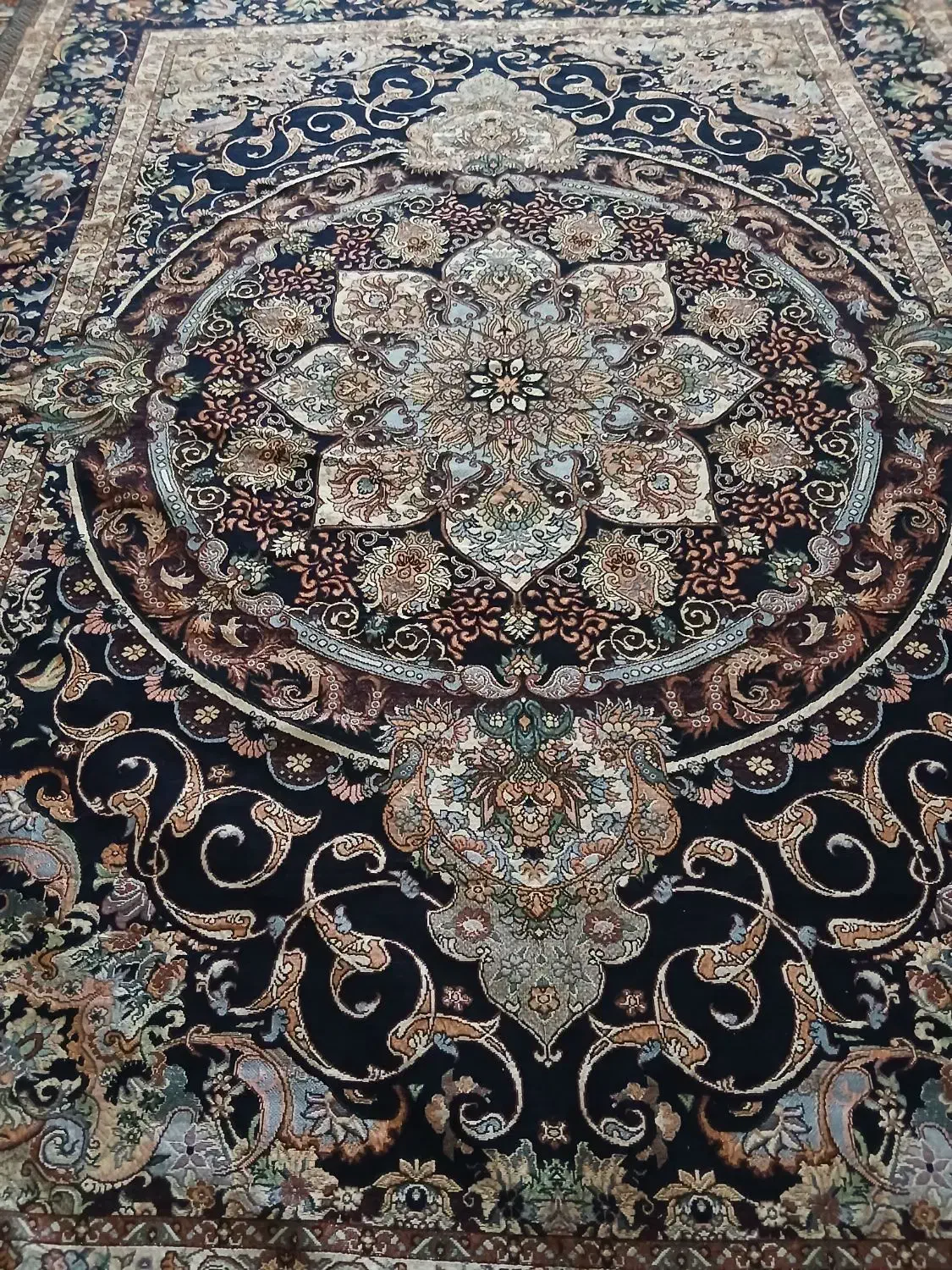 روفرشی ۹ متری نو ۴ روز فقط انداخته شده|روفرشی|دشتابی, |دیوار