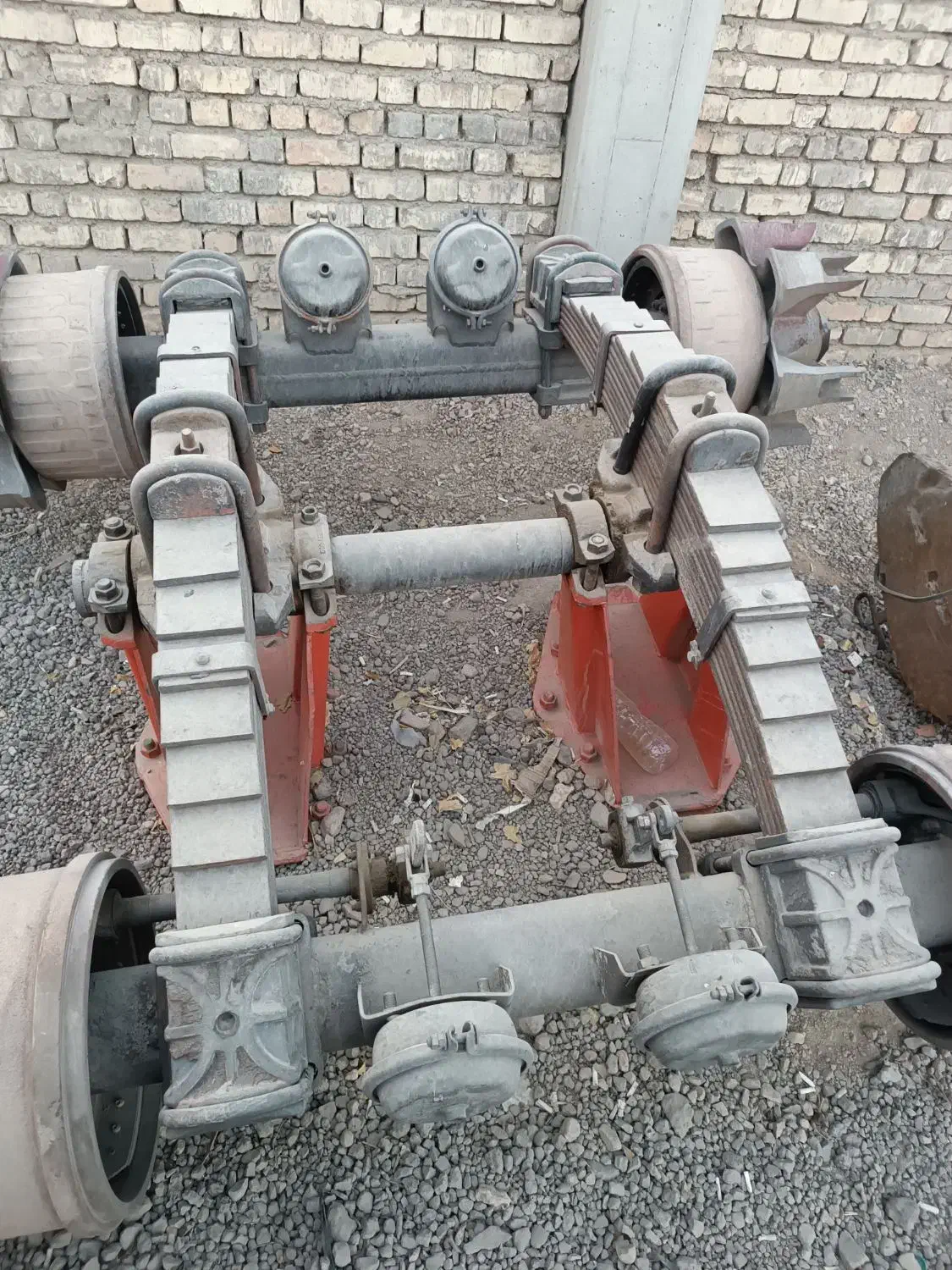 دستگاه‌تریلی|قطعات یدکی و لوازم جانبی|فولادشهر, مدیسه|دیوار