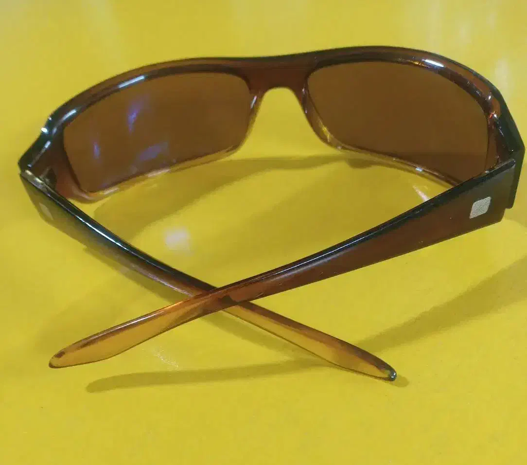 عینک اافتابی|زیورآلات و اکسسوری|ری, فیروزآبادی|دیوار