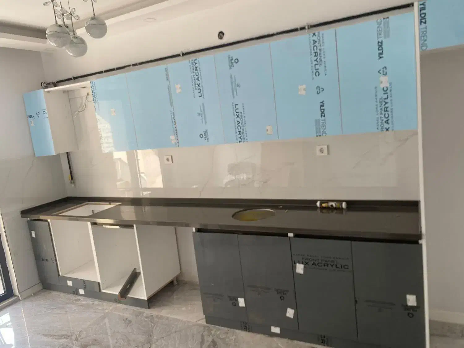 نیازمند نصاب ماهر کابینت آشپزخانه در ترکیه|استخدام معماری، عمران و ساختمانی|تبریز, |دیوار