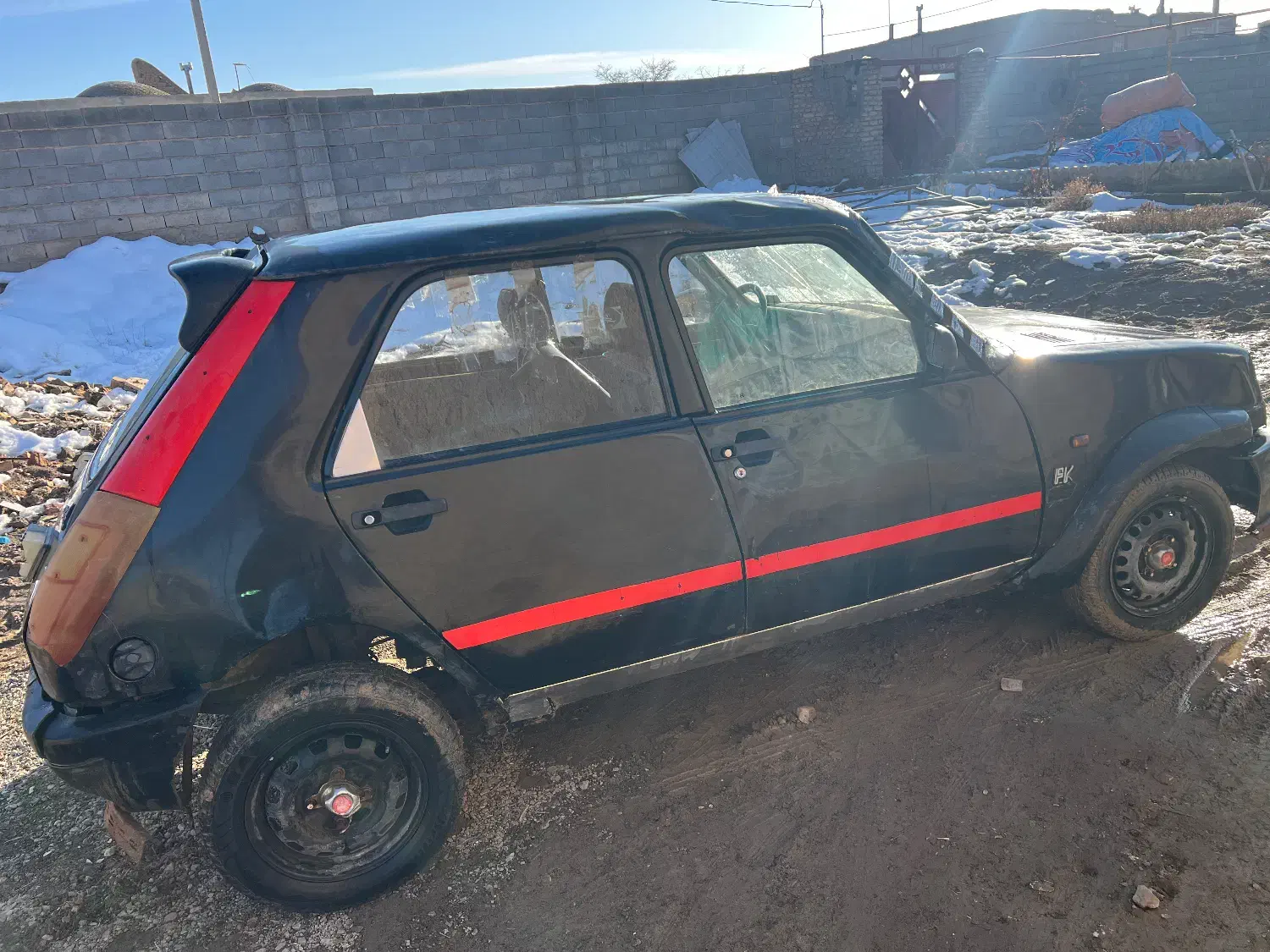 رنو پی کی|خودرو سواری و وانت|سبزوار, قصبه غربی|دیوار