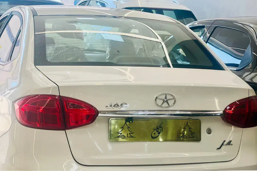 جک جی ۴ - j4 - صفر کیلومتر خشک -قیمت عالی|خودرو سواری و وانت|تهران, گلستان (شهرک راه آهن)|دیوار