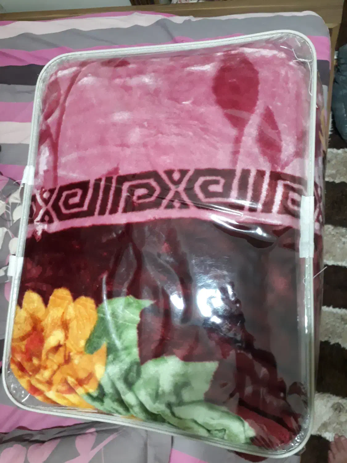 پتوی طرح گلبافت|رختخواب، بالش، پتو|تبریز, |دیوار