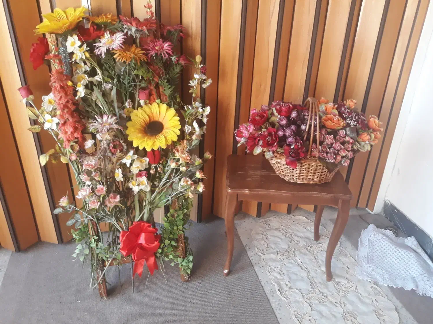 گل مصنوعی و گلدان فرفوژه|گل مصنوعی|نجفآباد, ویلاشهر|دیوار