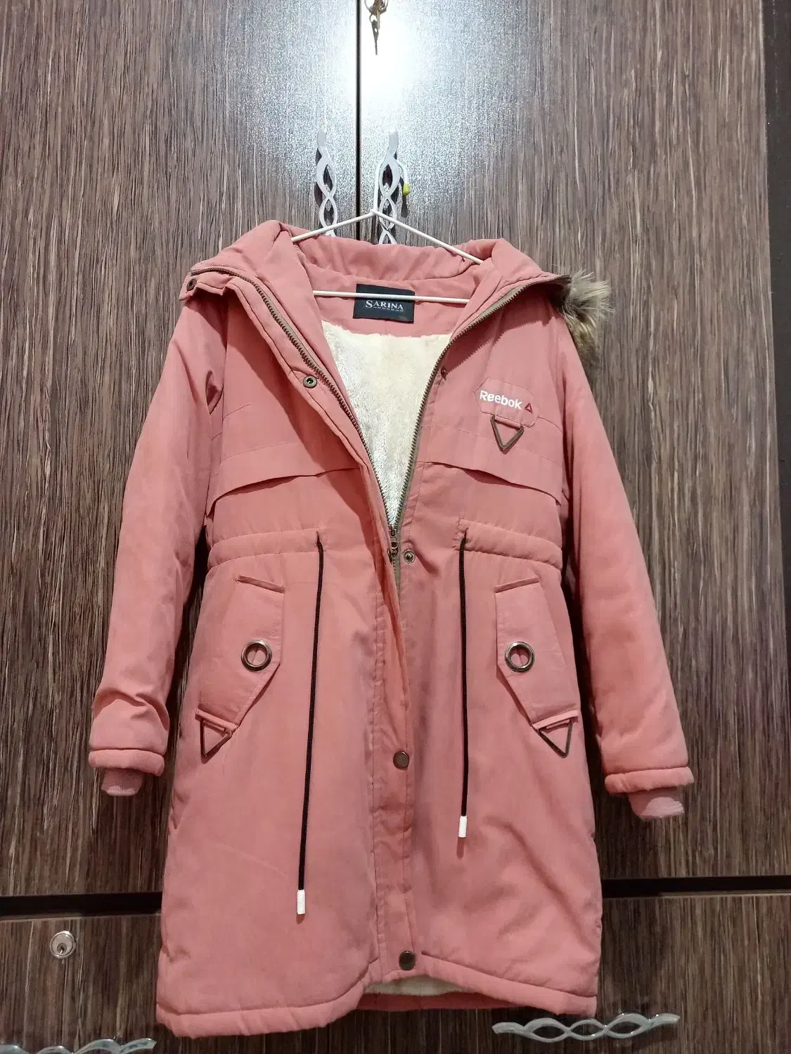 کاپشن رنگ کالباسی|لباس|بابلسر, |دیوار