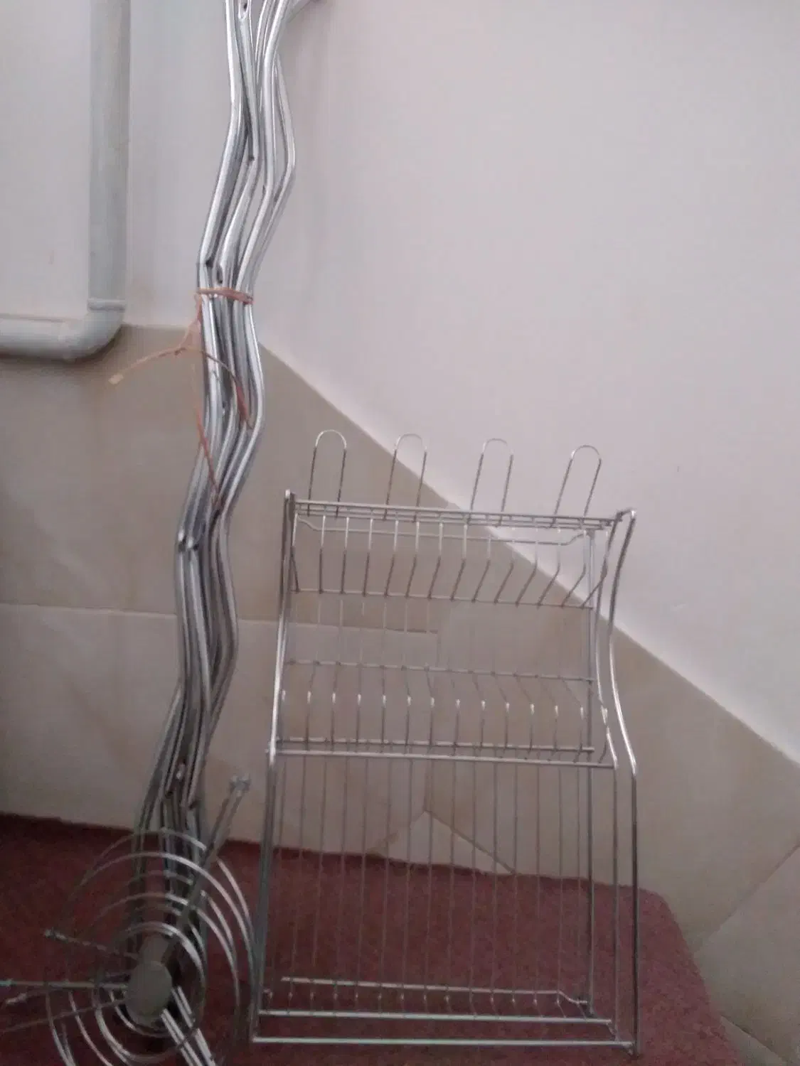 جاظرفی استیل و استند|آبچکان و نظمدهنده ظروف|اراک, |دیوار