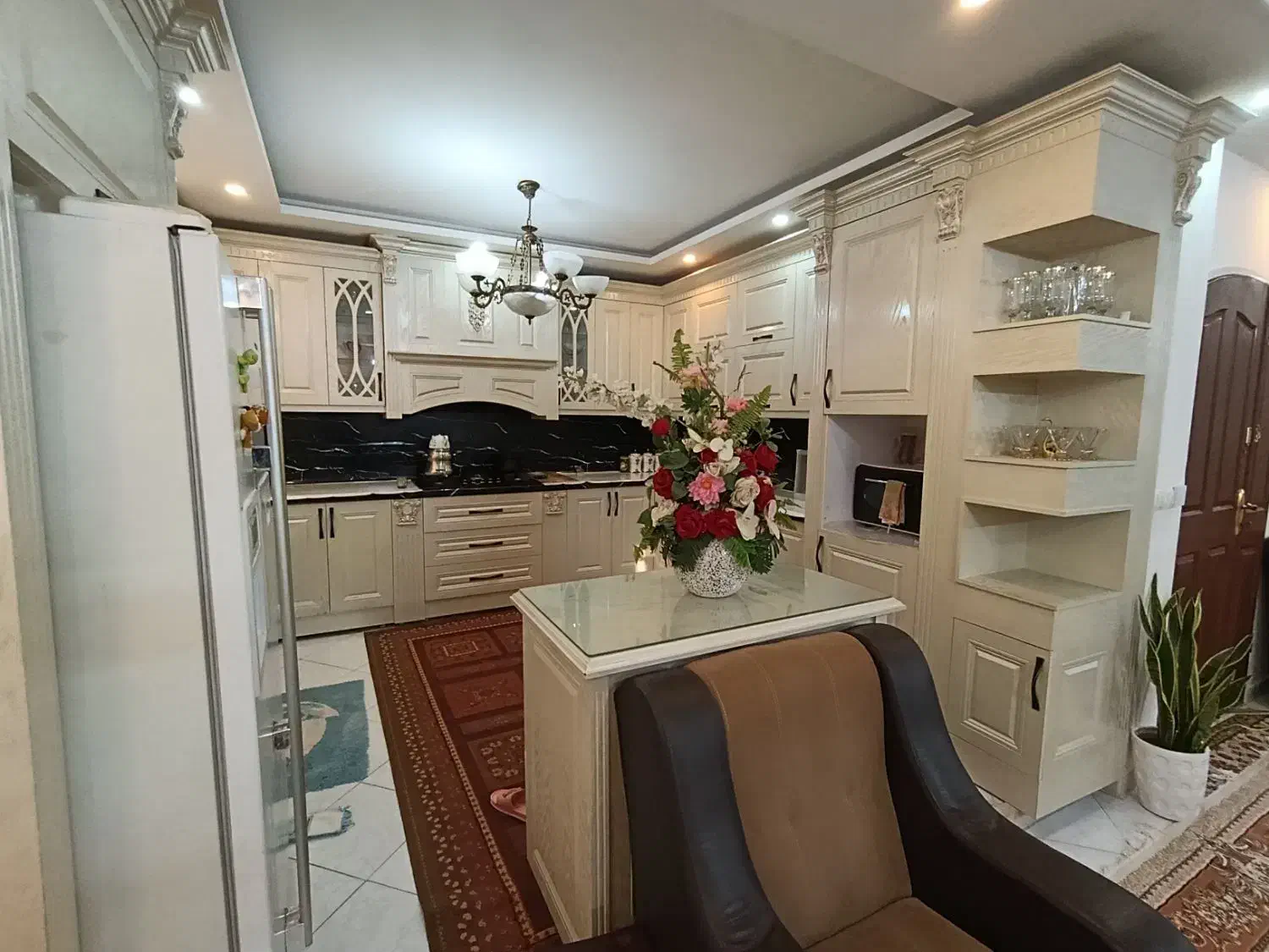 ۹۰متری/پارکینگ/طبقه اول|فروش آپارتمان|مشهد, فتح المبین|دیوار