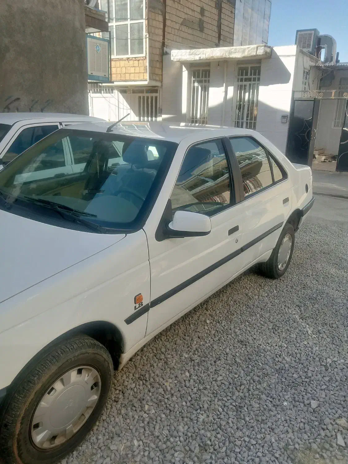 405 مدل مدل 94 دوگانه کارخانه|خودرو سواری و وانت|روانسر, |دیوار