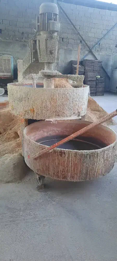 میکسر و میز ویبره سنگ مصنوعی|ماشین‌آلات صنعتی|کازرون, |دیوار