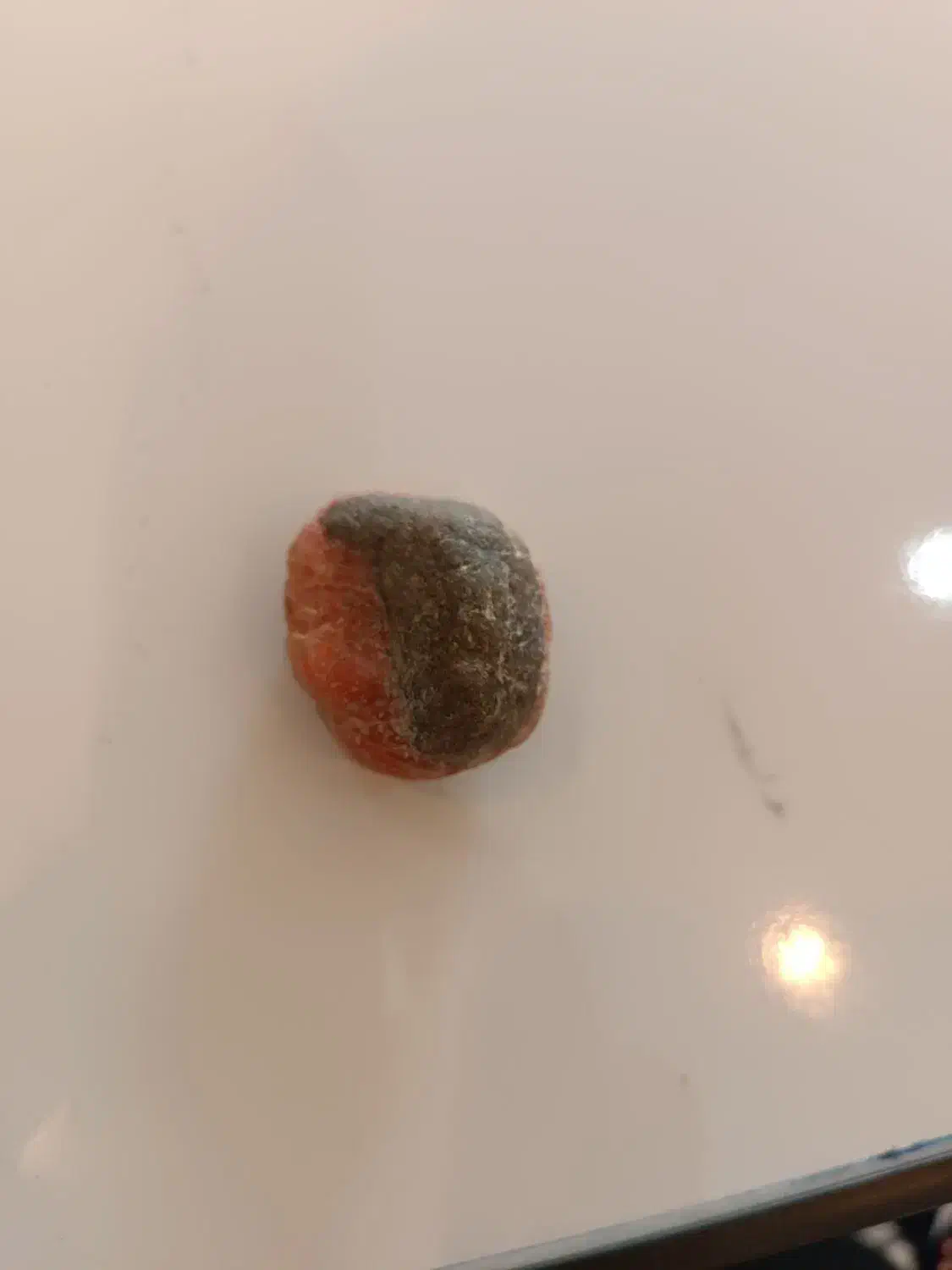 سنگ قرمز|کلکسیون اشیاء عتیقه|پارسآباد, |دیوار