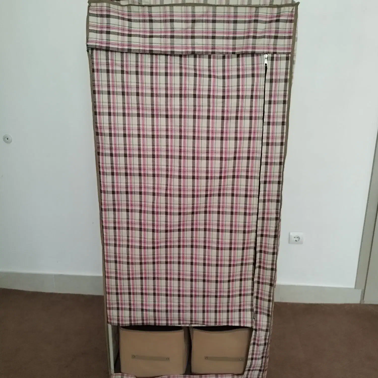 جالباسی سیار|جاکفشی، کمد، دراور|مراغه, |دیوار