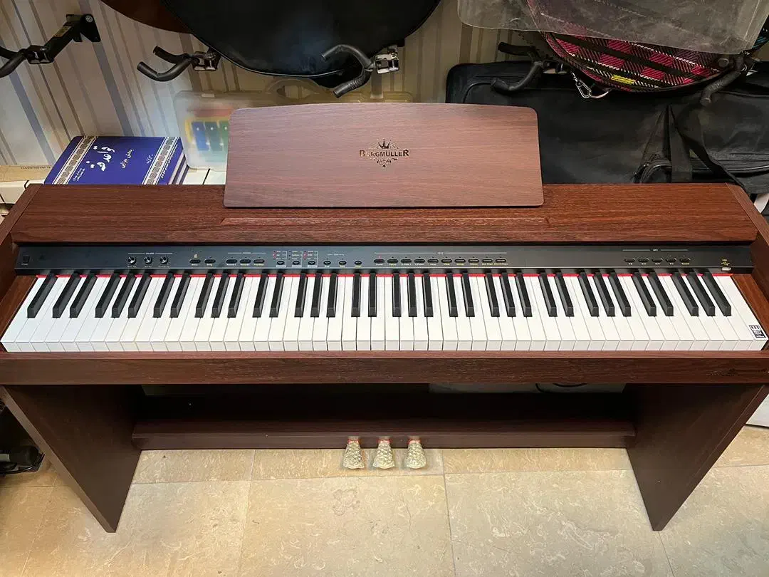 پیانو برگمولر ۷ اکتاو BM-18A در موزیک ارژنگ|پیانو، کیبورد، آکاردئون|پردیس, فاز ۳|دیوار