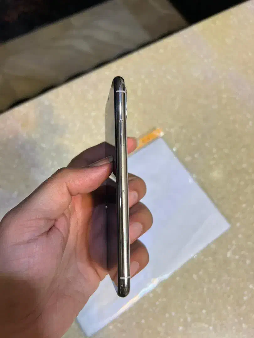 گوشی ایفون|موبایل|شیراز, آبیاری|دیوار