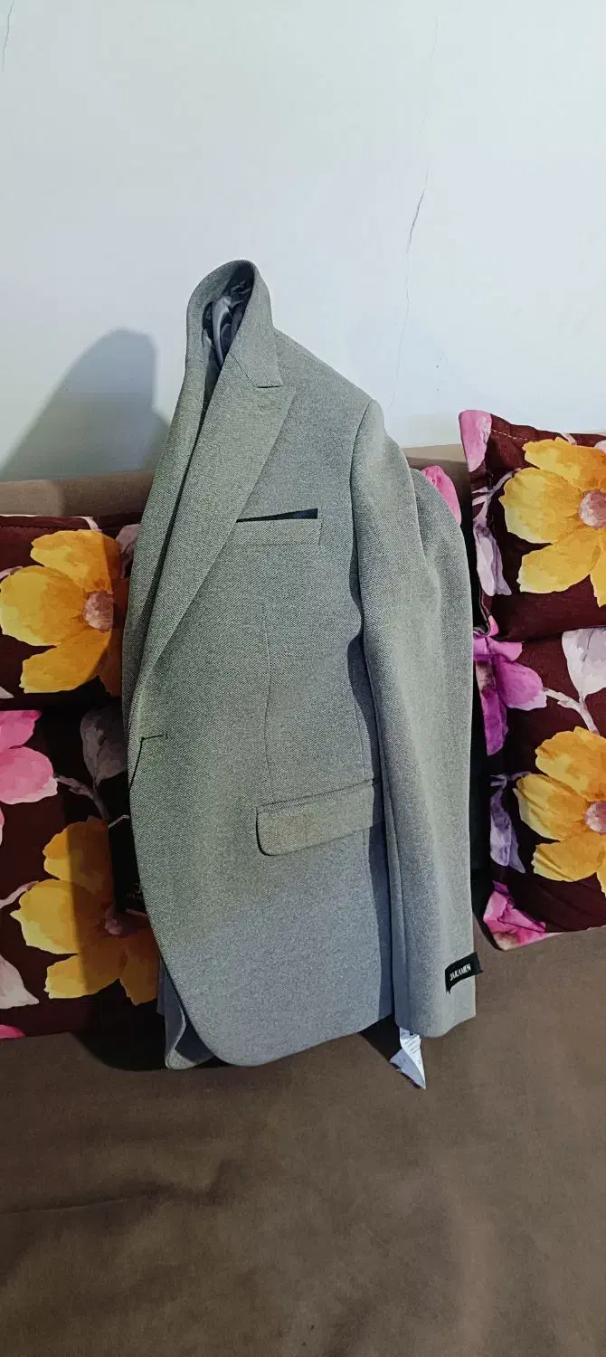 کت و شلوار|لباس|پاکدشت, پاکدشت (مامازند)|دیوار