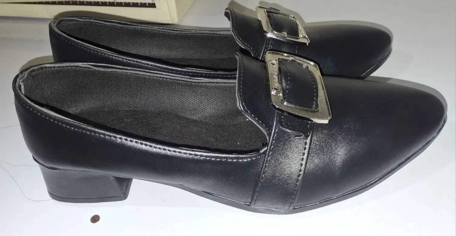 کفش رسمی|کیف، کفش، کمربند|بندر گناوه, |دیوار