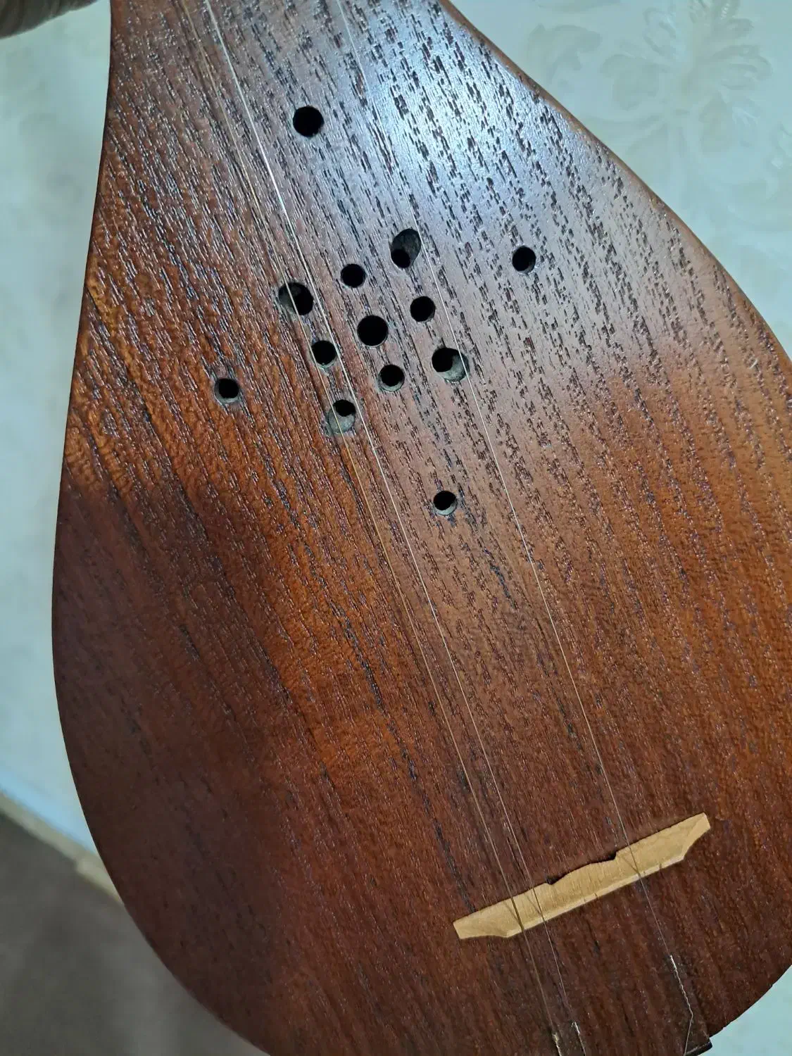 سه تار|سازهای سنتی|کرمانشاه, |دیوار