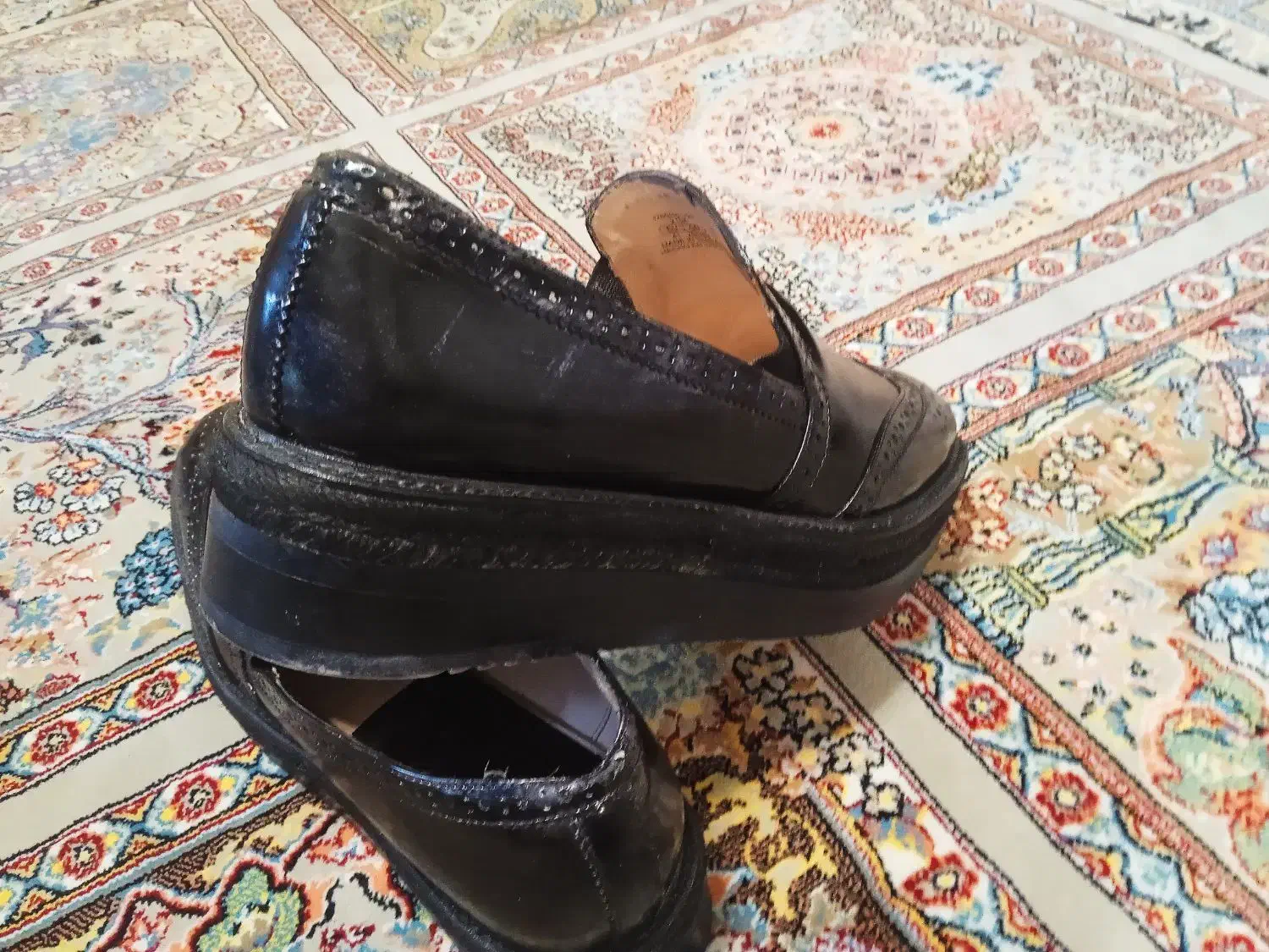 کفش اسپانیایی زارا|کیف، کفش، کمربند|پرند, فاز ۴|دیوار