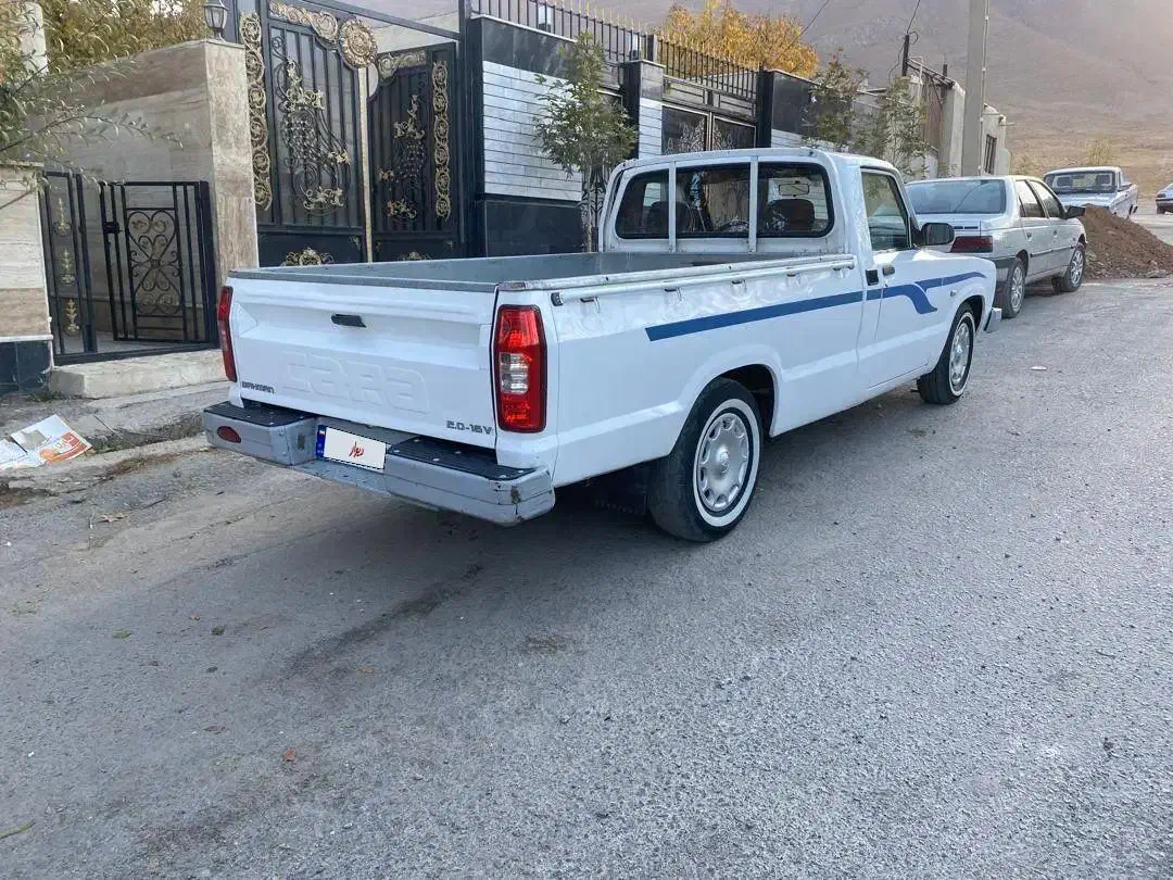 وانت مزداکارا مدل۹۶بیرنگ|خودرو سواری و وانت|اراک, |دیوار