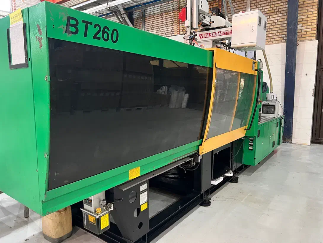 فروش دستگاه تزریق پلاستیک ۲۶۰ تن بورچ پولاد|ماشینآلات صنعتی|شریفآباد, |دیوار