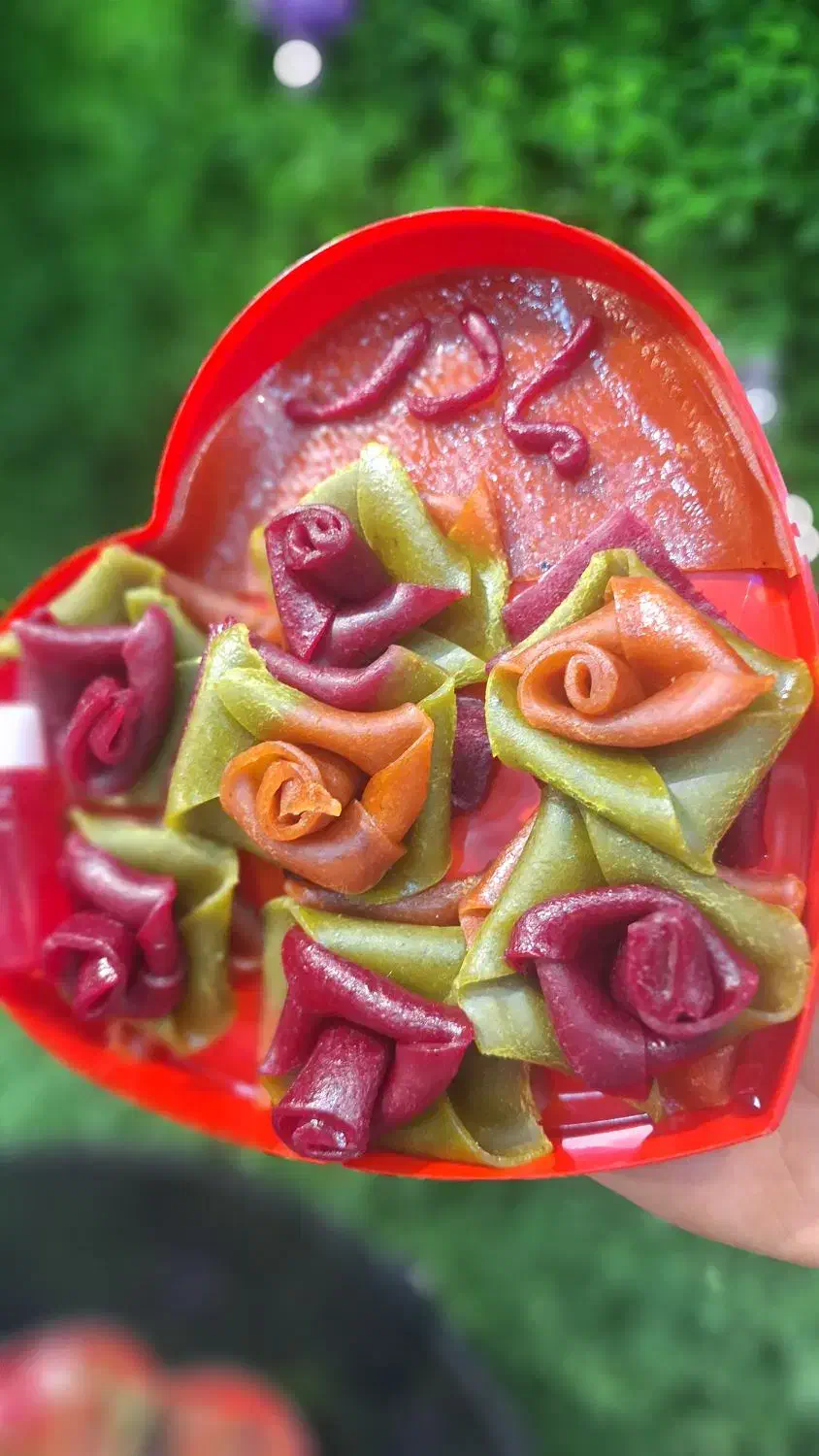 روز مادر و پکیج ویژه|خوردنی و آشامیدنی|صدرا-فارس, باغشهر گلبهار صدرا|دیوار