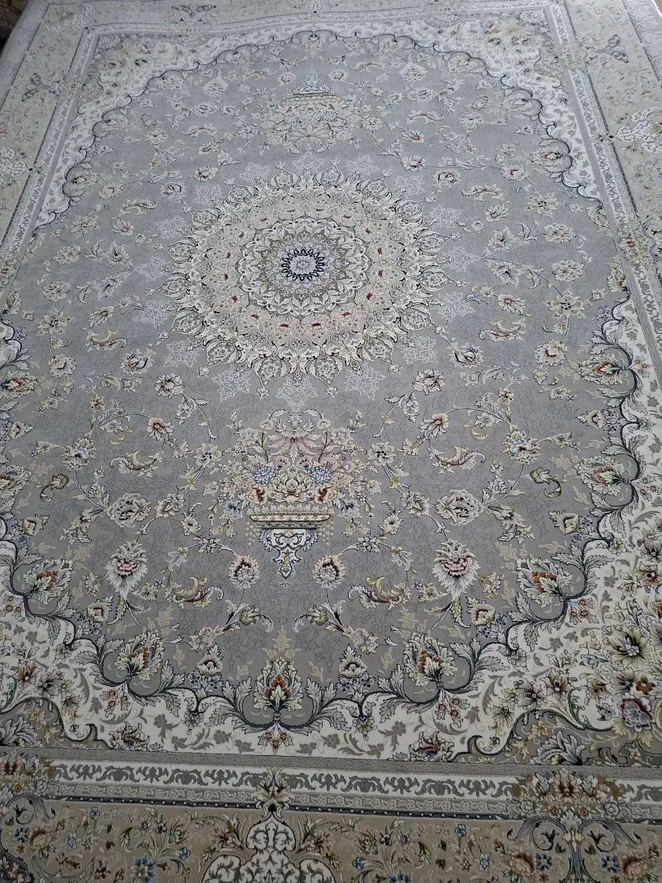 فرش ماشینی ۷۰۰شانه برجسته|فرش|مشگین شهر, |دیوار