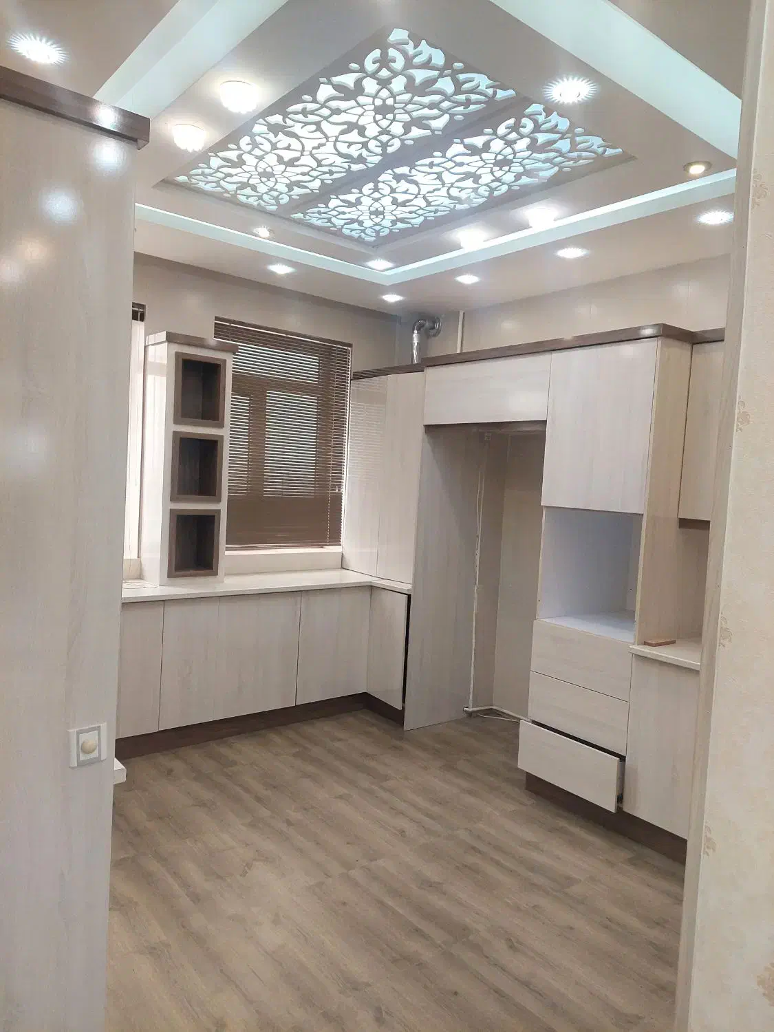 ویلایی ۲۰۰متر فول امکانات ژاندارمری فرهنگیان|فروش خانه و ویلا|اردبیل, |دیوار