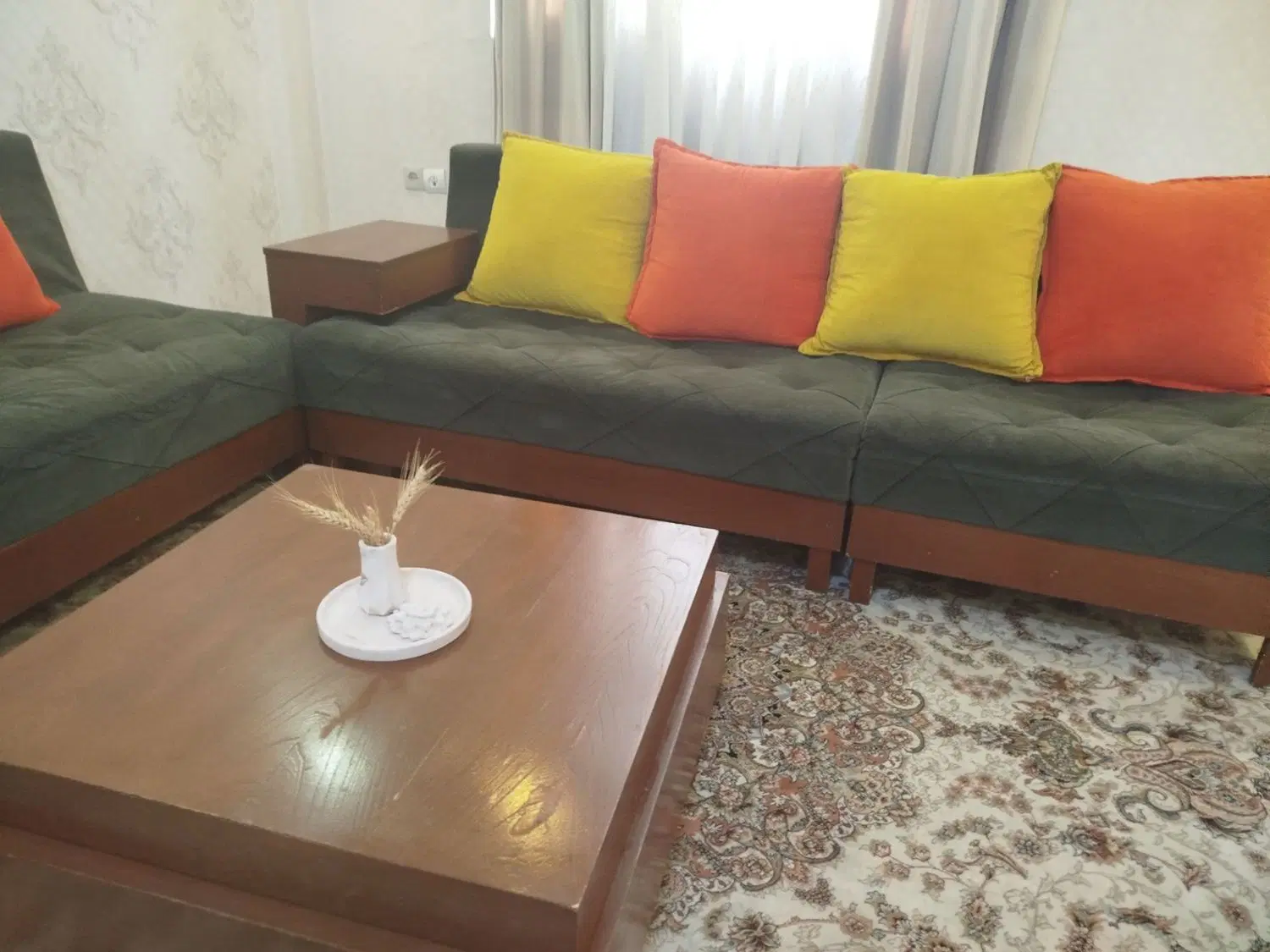 مبل ۷ نفره راحتی L|مبلمان خانگی و میز عسلی|تهران, هاشم‌آباد (شهرری)|دیوار