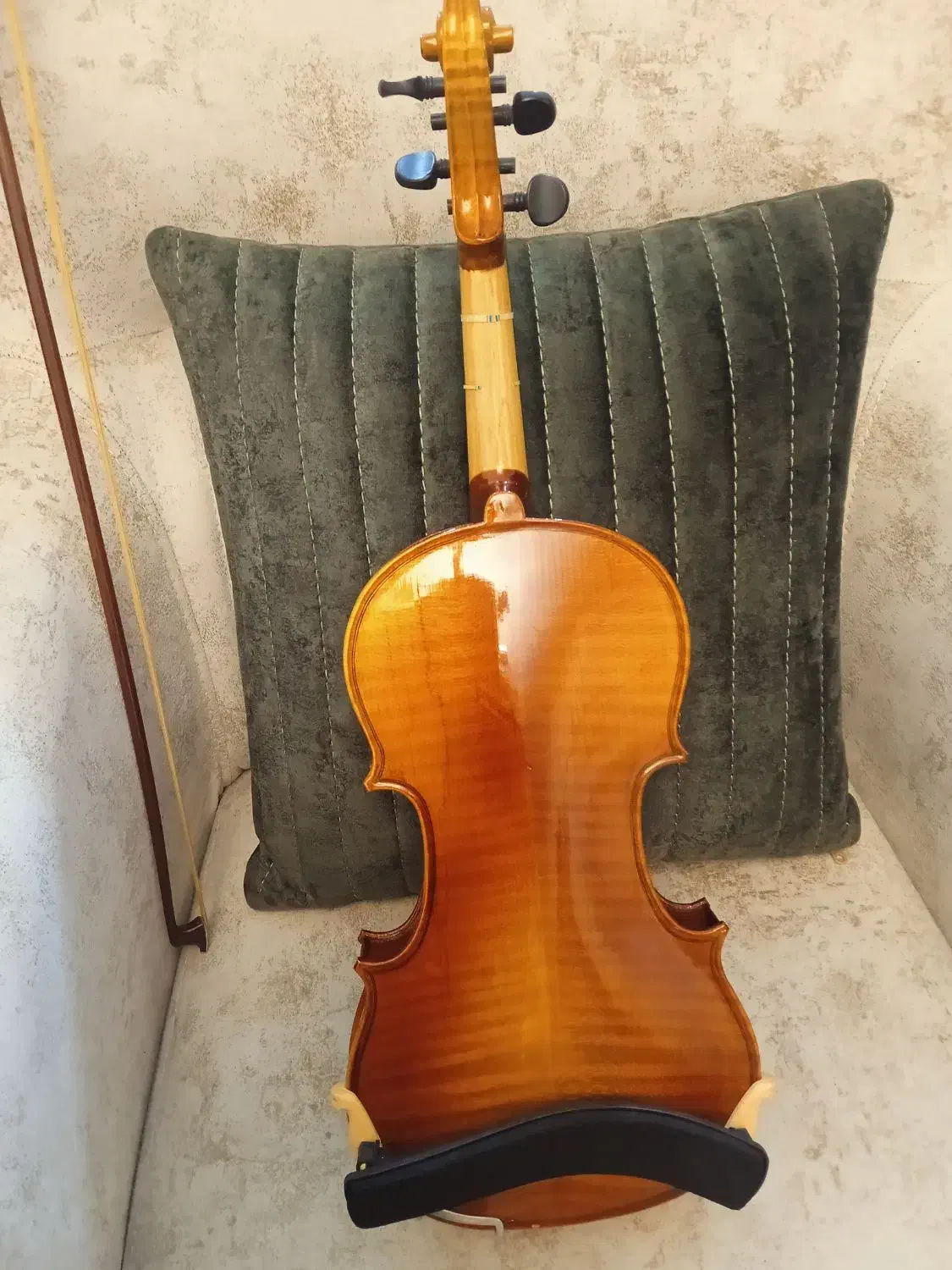 ویالون|ویولن|گرگان, |دیوار