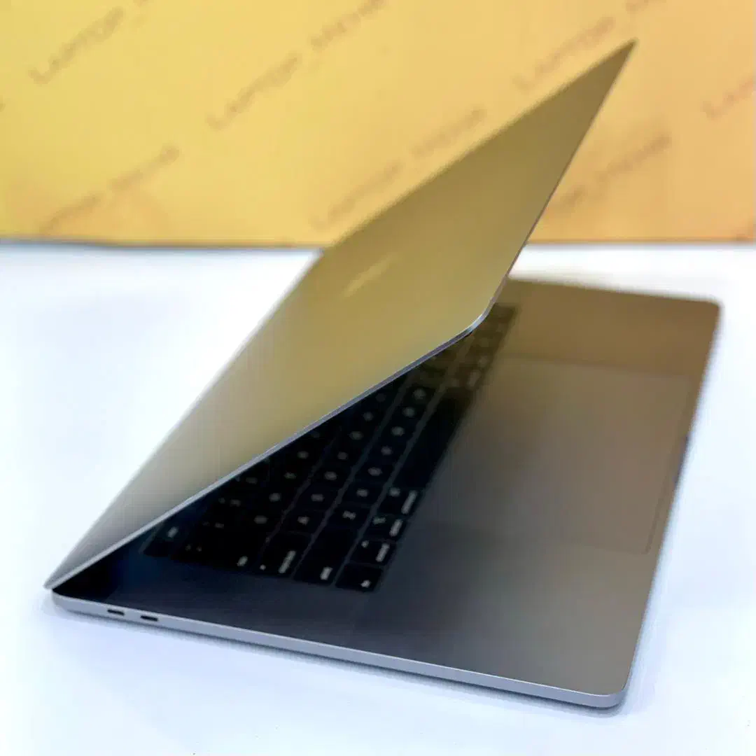 MacBook Pro 2019 i9 با گرافیک|رایانه همراه|شیراز, ملاصدرا|دیوار