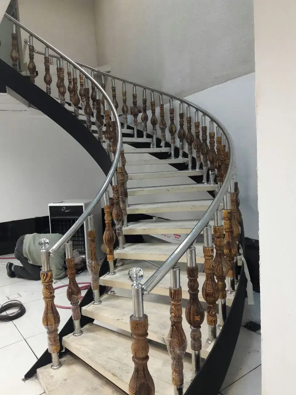 نرده استیل،پله فلزی،نرده شیشه ای|خدمات پیشه و مهارت|تنکابن, |دیوار