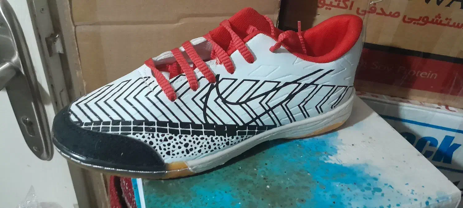 کفش ورزشی سالنی|حراج|سهند, |دیوار
