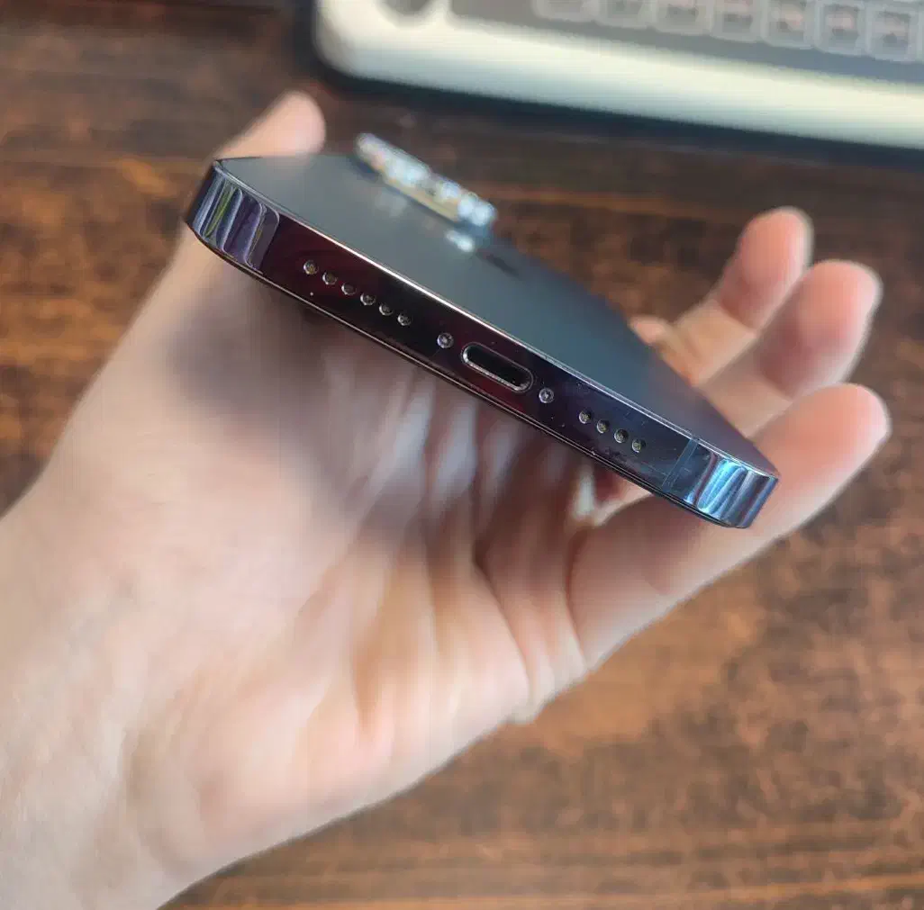 موبایل|موبایل|باسمنج, |دیوار