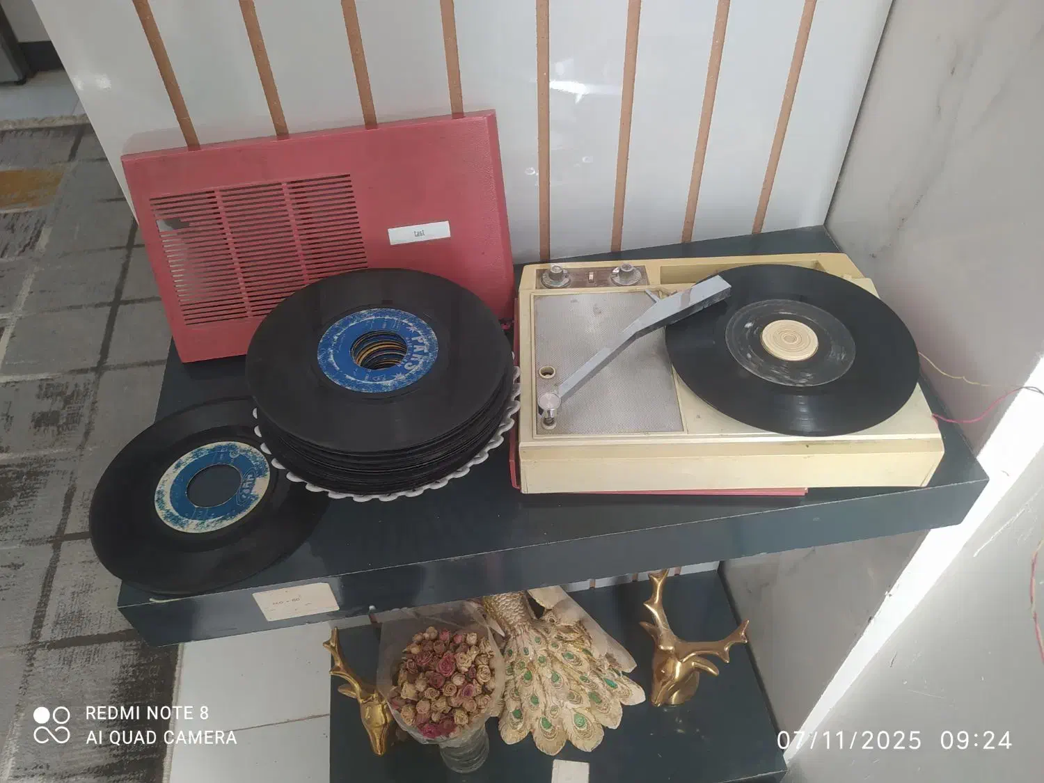 گرام|کلکسیون اشیاء عتیقه|رضویه, |دیوار