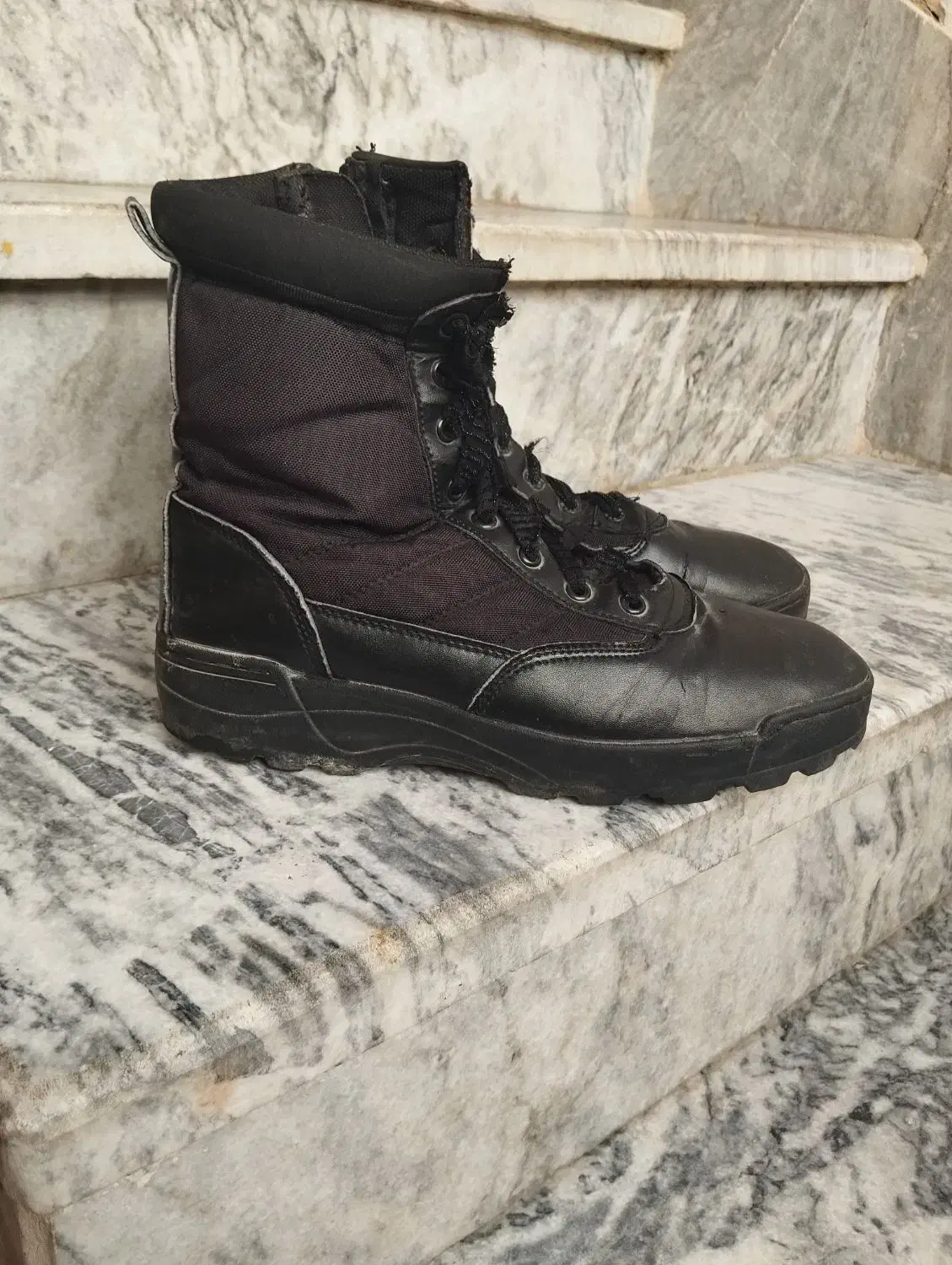 پوتین خارجی|کیف، کفش، کمربند|سرپل ذهاب, |دیوار