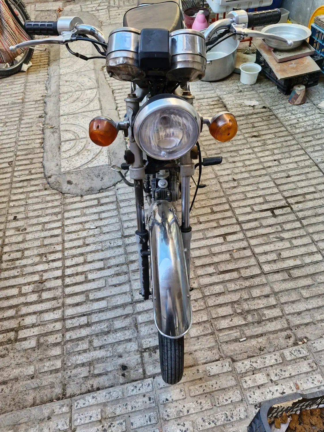 موتور سیکلت پیشرو ۷۰|موتورسیکلت|اصفهان, پوریای ولی|دیوار