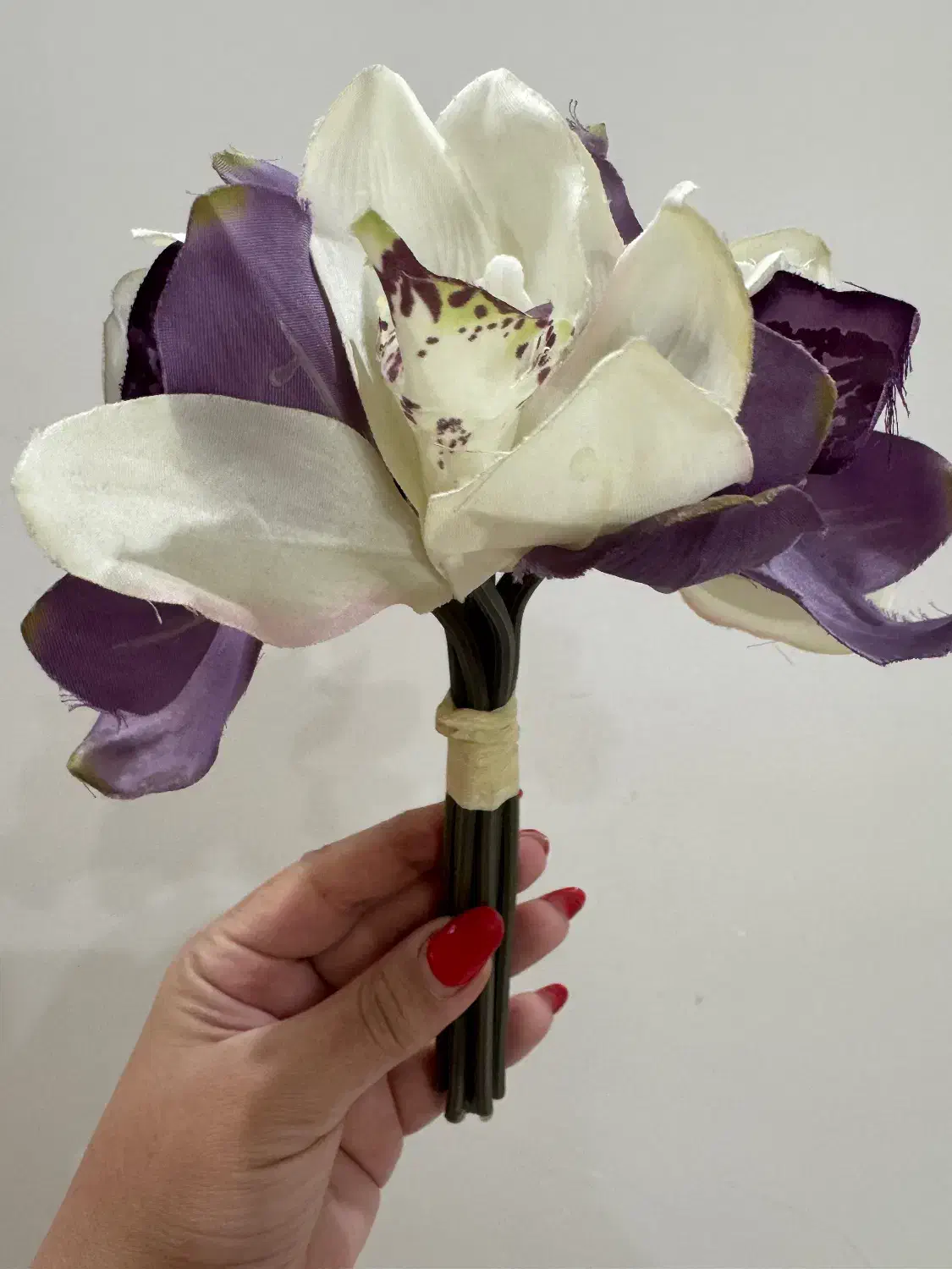 گل مصنوعی تمیز و کم کارکرد|گل مصنوعی|تهران, ستارخان|دیوار