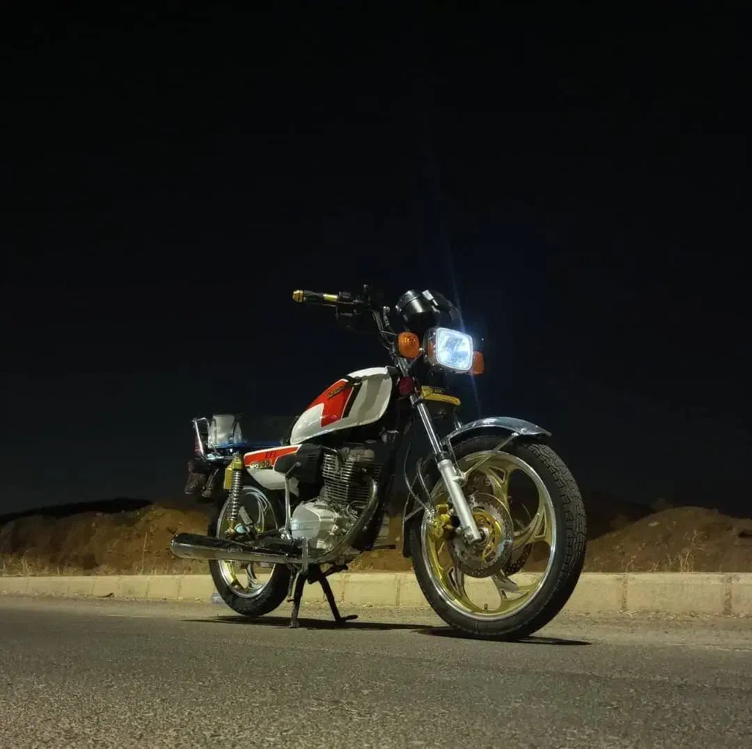 موتور سیکلت نیکتاز200 CC صفر|موتورسیکلت|پرند, فاز ۶|دیوار