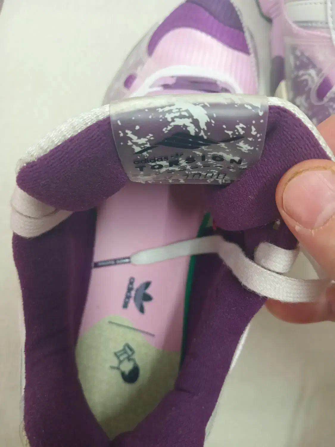 سه جفت کتونی سفارش ویتنام سایز ۳۹ اوجینال|کیف، کفش، کمربند|تهران, جوادیه|دیوار