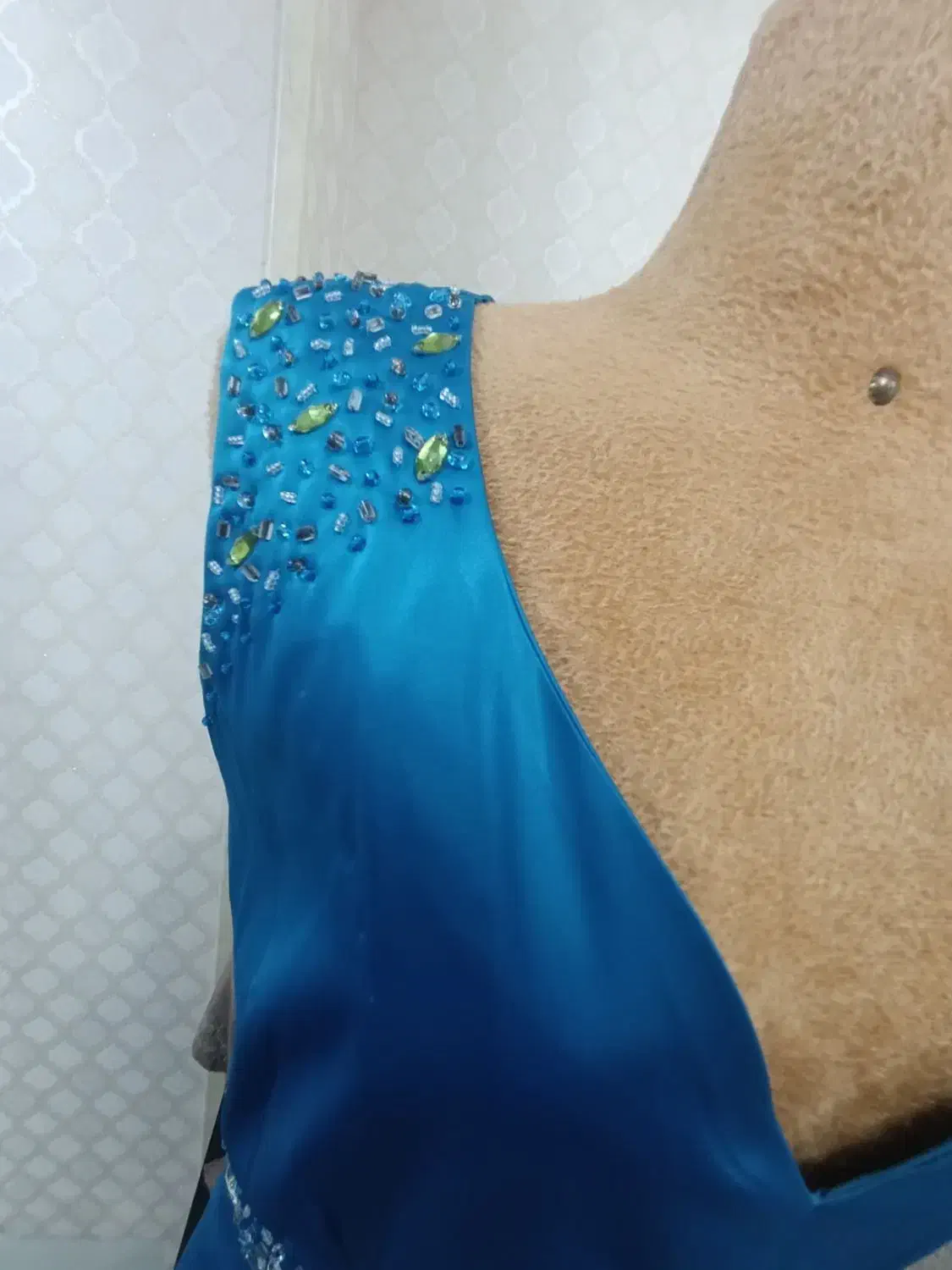 مجلسی ساتن با کاردست|لباس|یزد, |دیوار