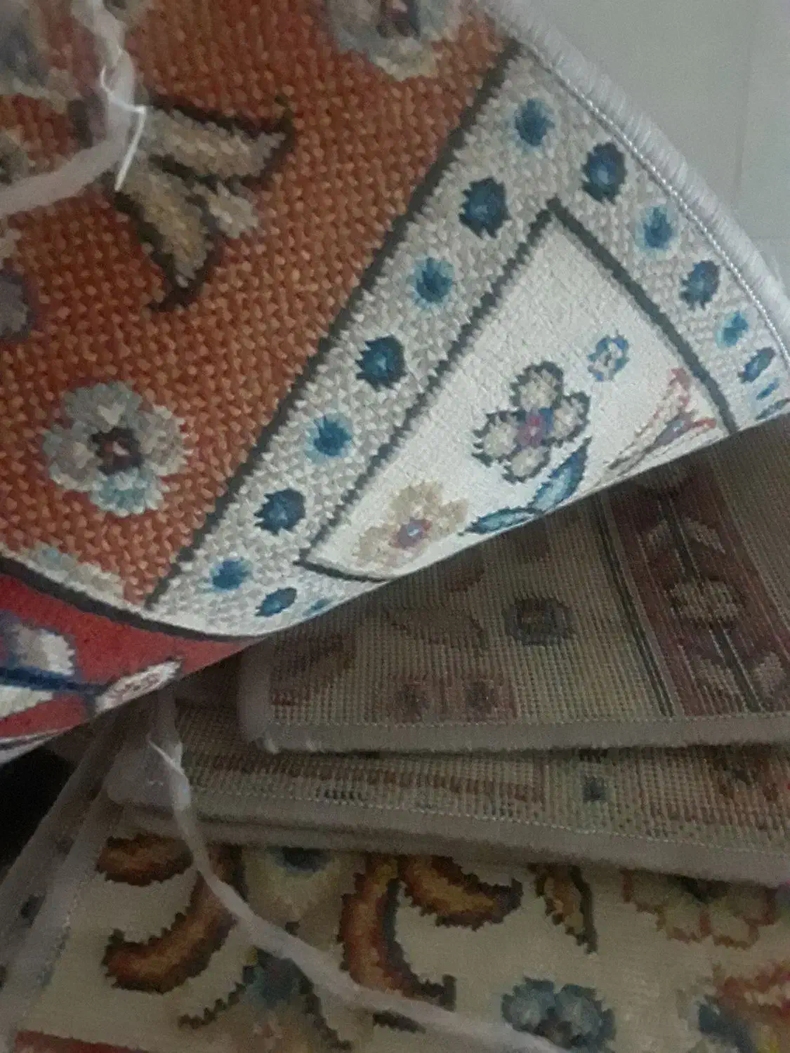 روپله|پادری|آران و بیدگل, |دیوار