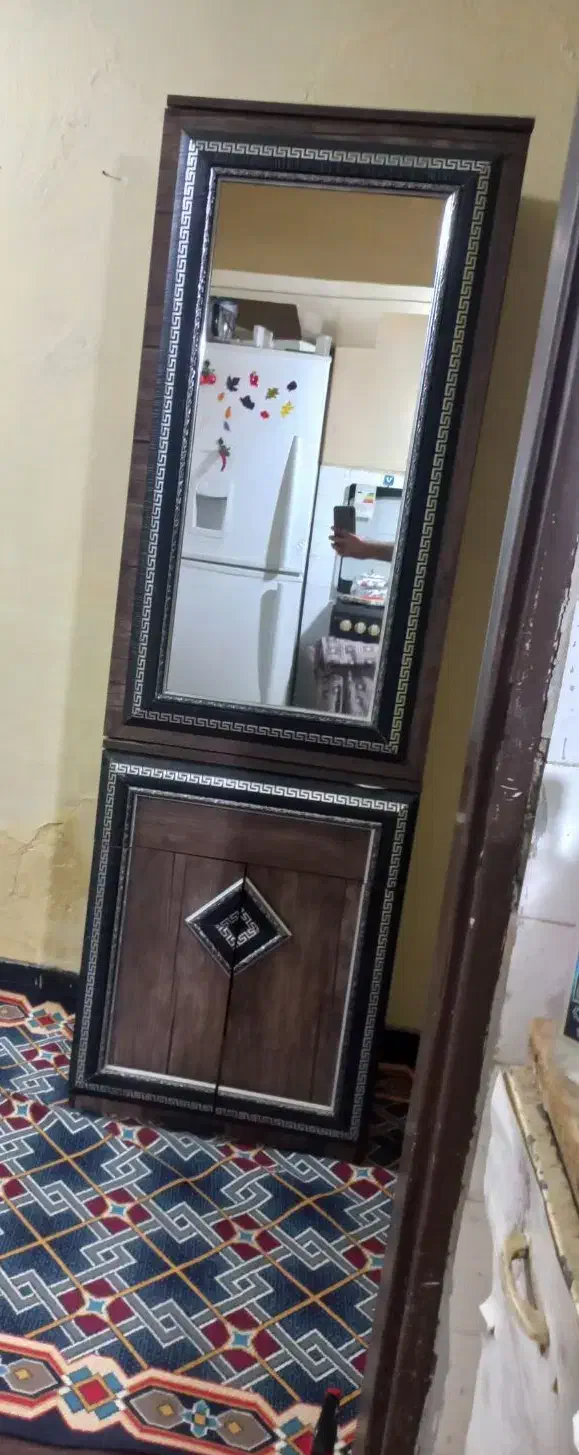 جاکفشی|جاکفشی، کمد، دراور|خاش, |دیوار