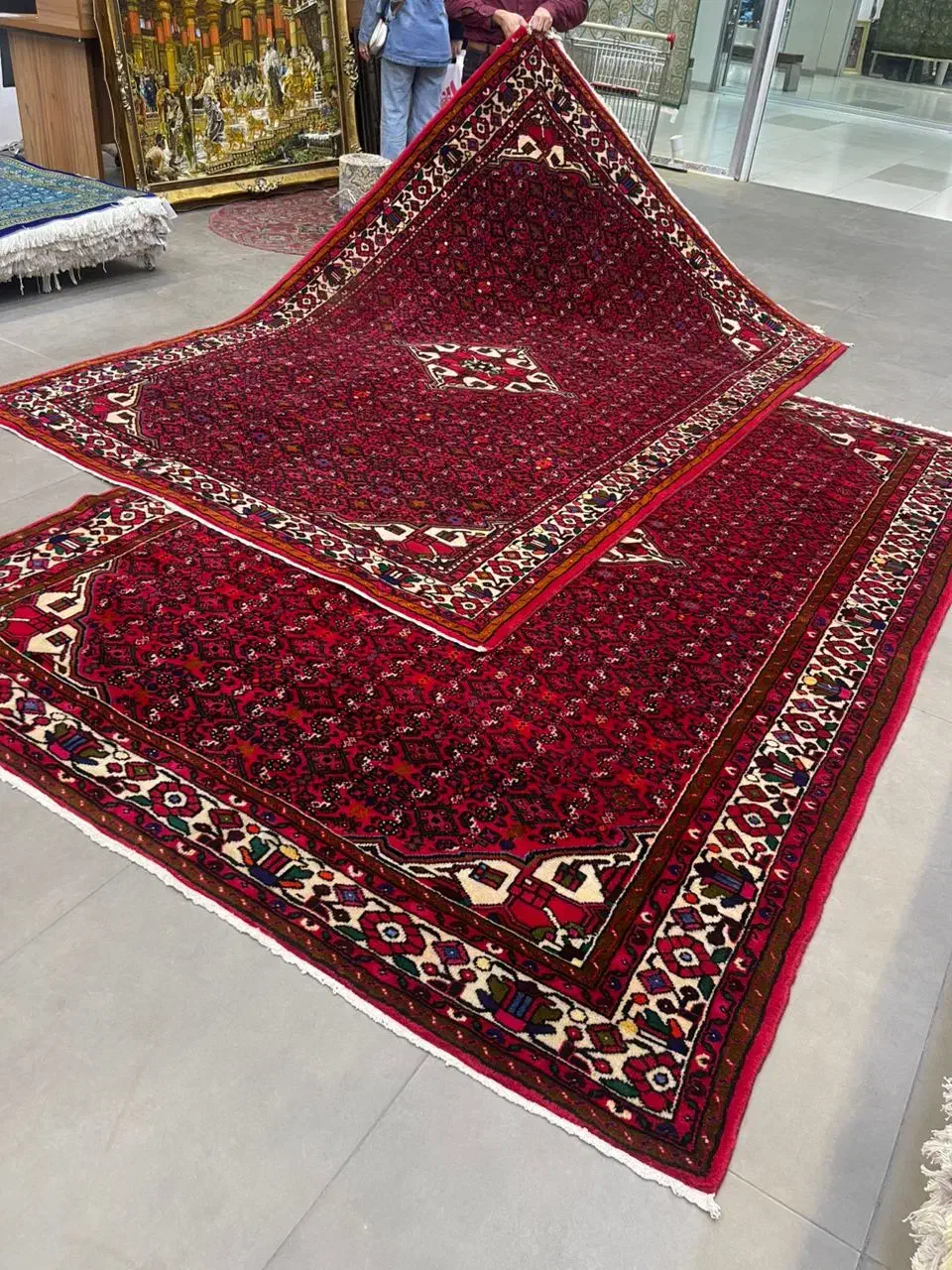 فرش دستباف (بساک)جفت ۶ متری ۹ تخته موجوده|فرش|مشکیندشت, |دیوار