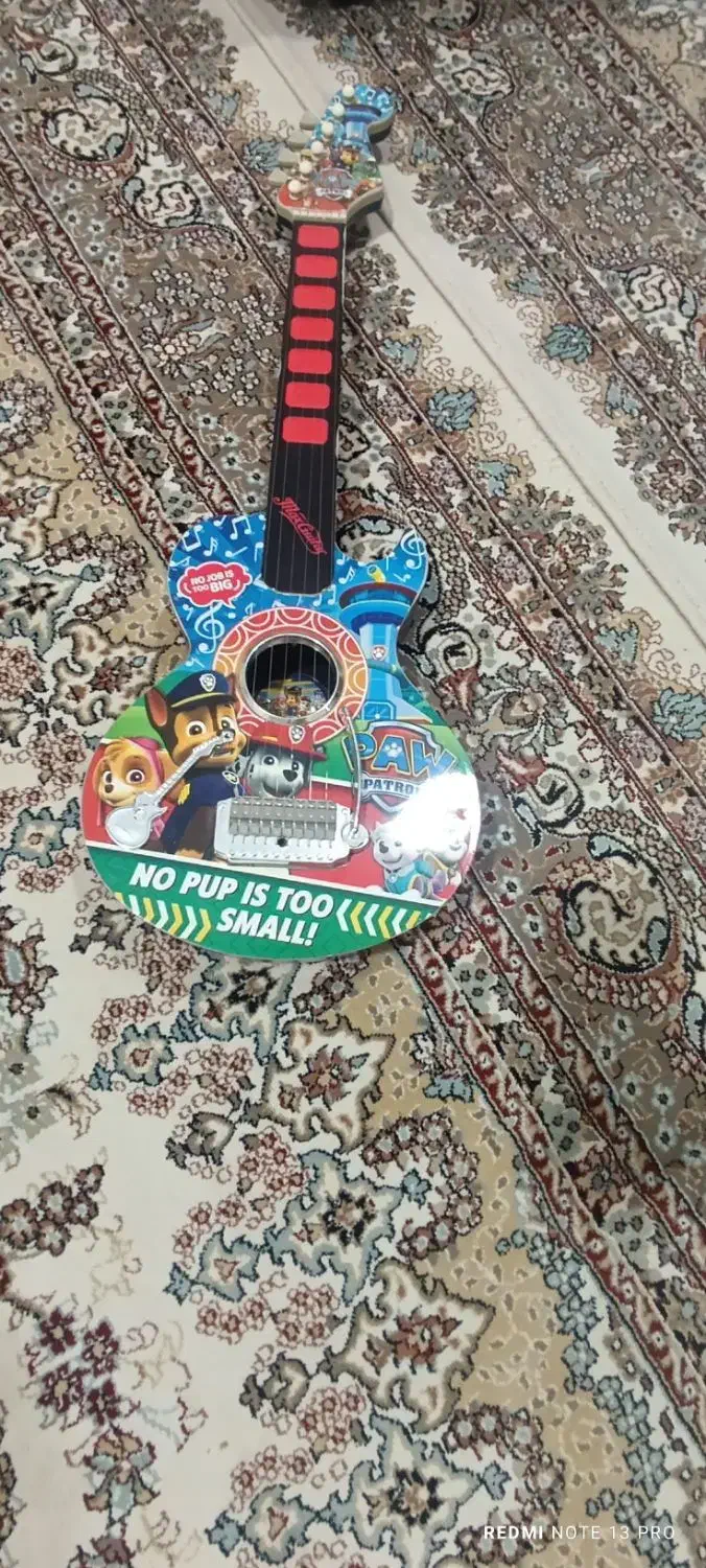 گیتارکاملنونوهست|گیتار، بیس، امپلیفایر|نظرآباد, رسالت|دیوار