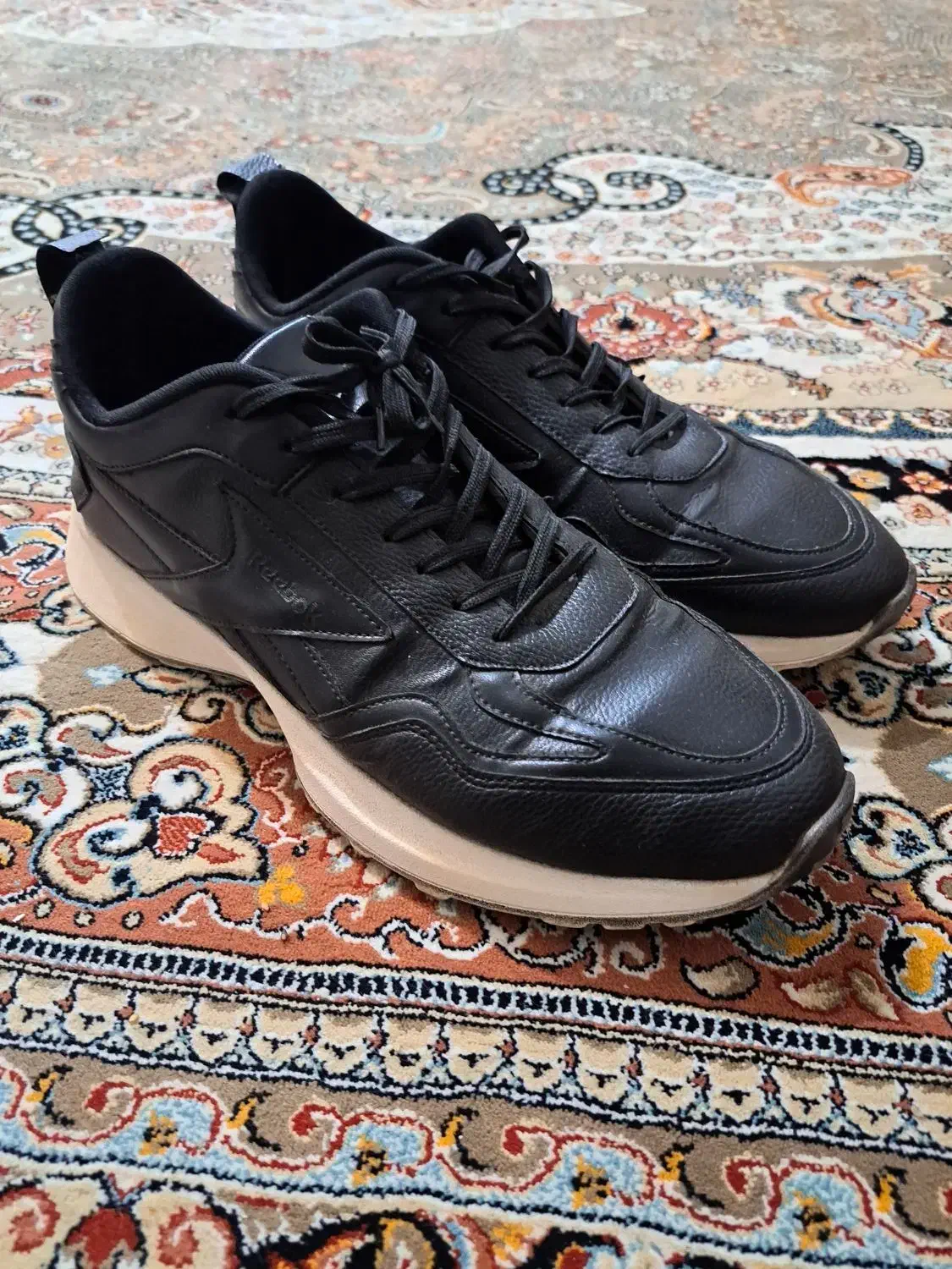 کفش ریبوک واکس خور(چرم مصنوعی)|کیف، کفش، کمربند|شهرکرد, |دیوار