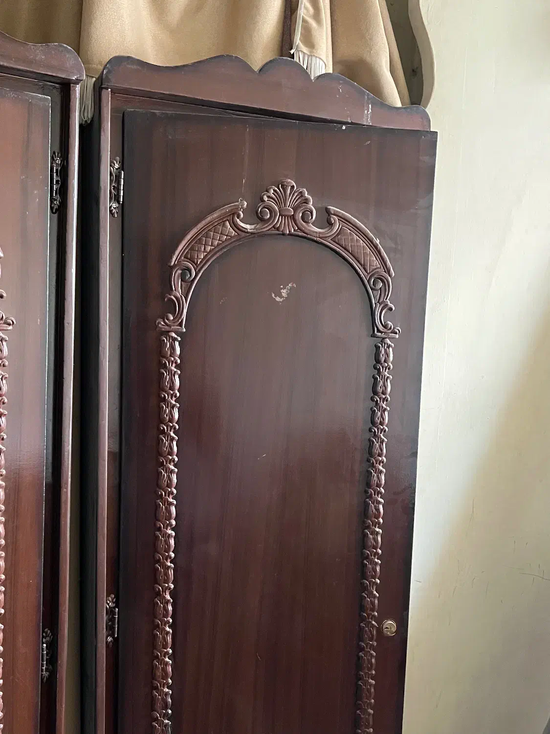 کمد چوبی|جاکفشی، کمد، دراور|شیراز, اصلاحنژاد|دیوار