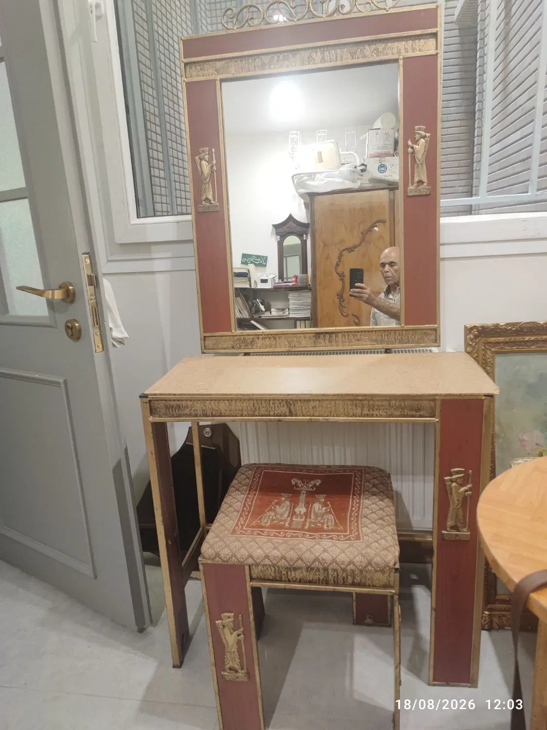 آیینه کنسول کاناپه میز آرایش منبت کار دست|بوفه، ویترین، کنسول|تهران, مرزداران|دیوار