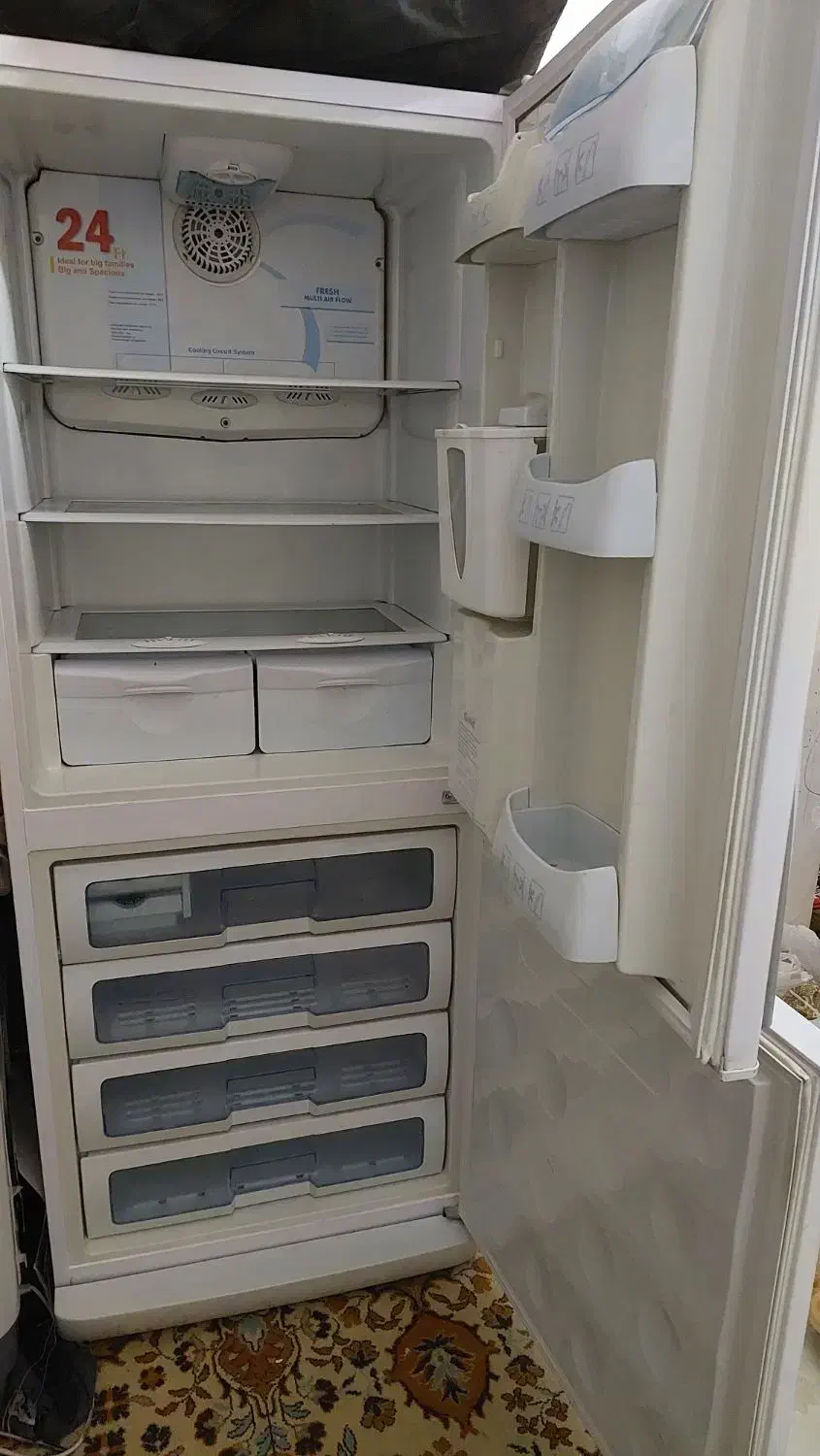 فروش یخچال تلوزیون|یخچال و فریزر|فیروزآباد (فارس), |دیوار